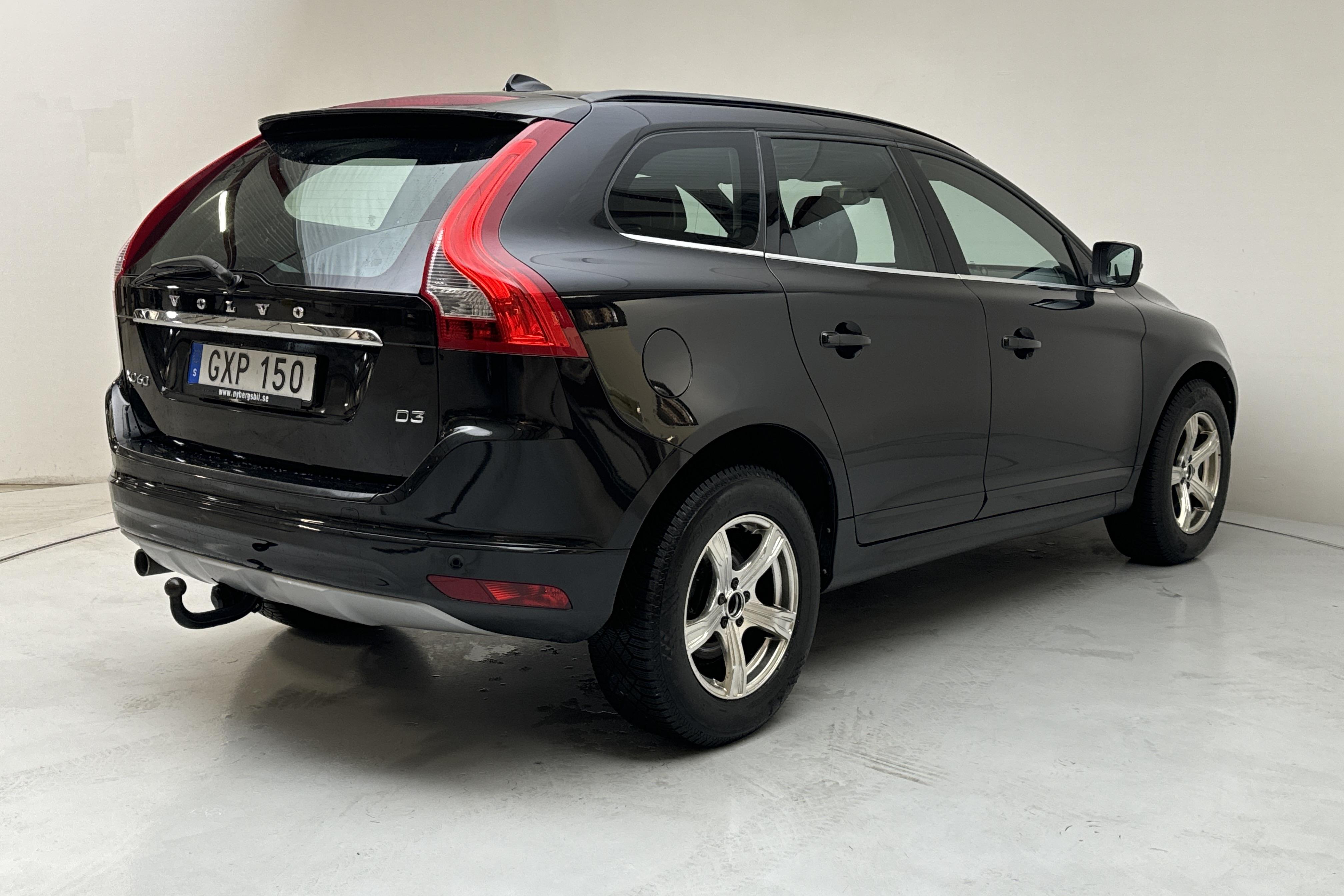 Volvo XC60 D3 2WD (150hk) - 13 799 mil - Automat - svart - 2016