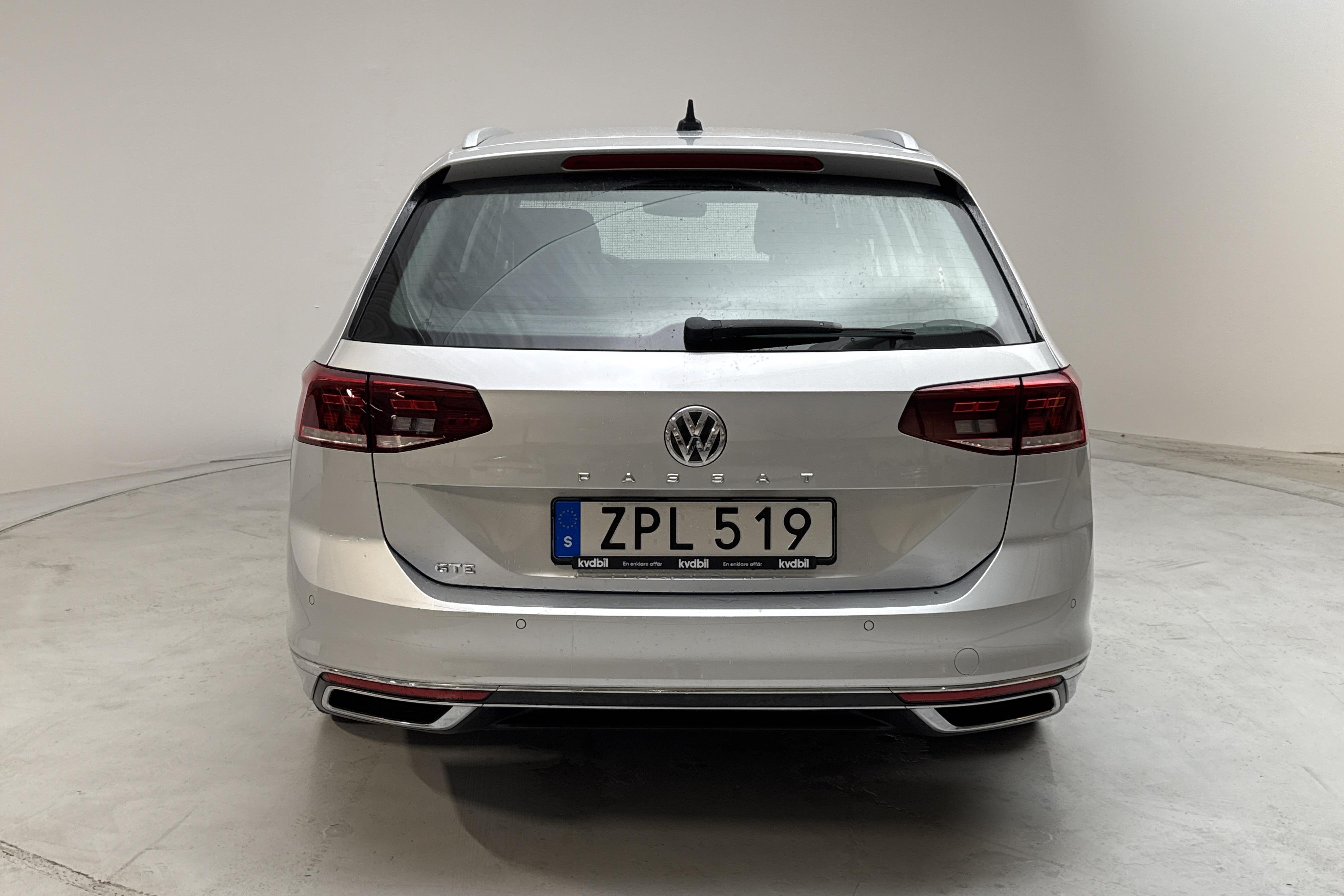 VW Passat 1.4 GTE Sportscombi (218hk) - 96 290 km - Automaattinen - hopea - 2020