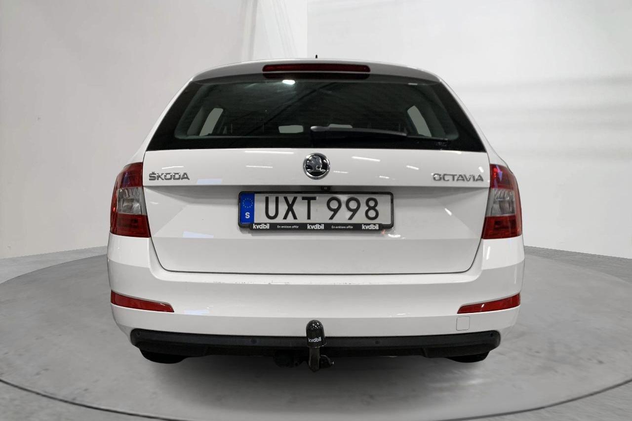 Skoda Octavia III 1.6 TDI GreenLine CR Combi (110hk) - 134 900 km - Käsitsi - valge - 2016