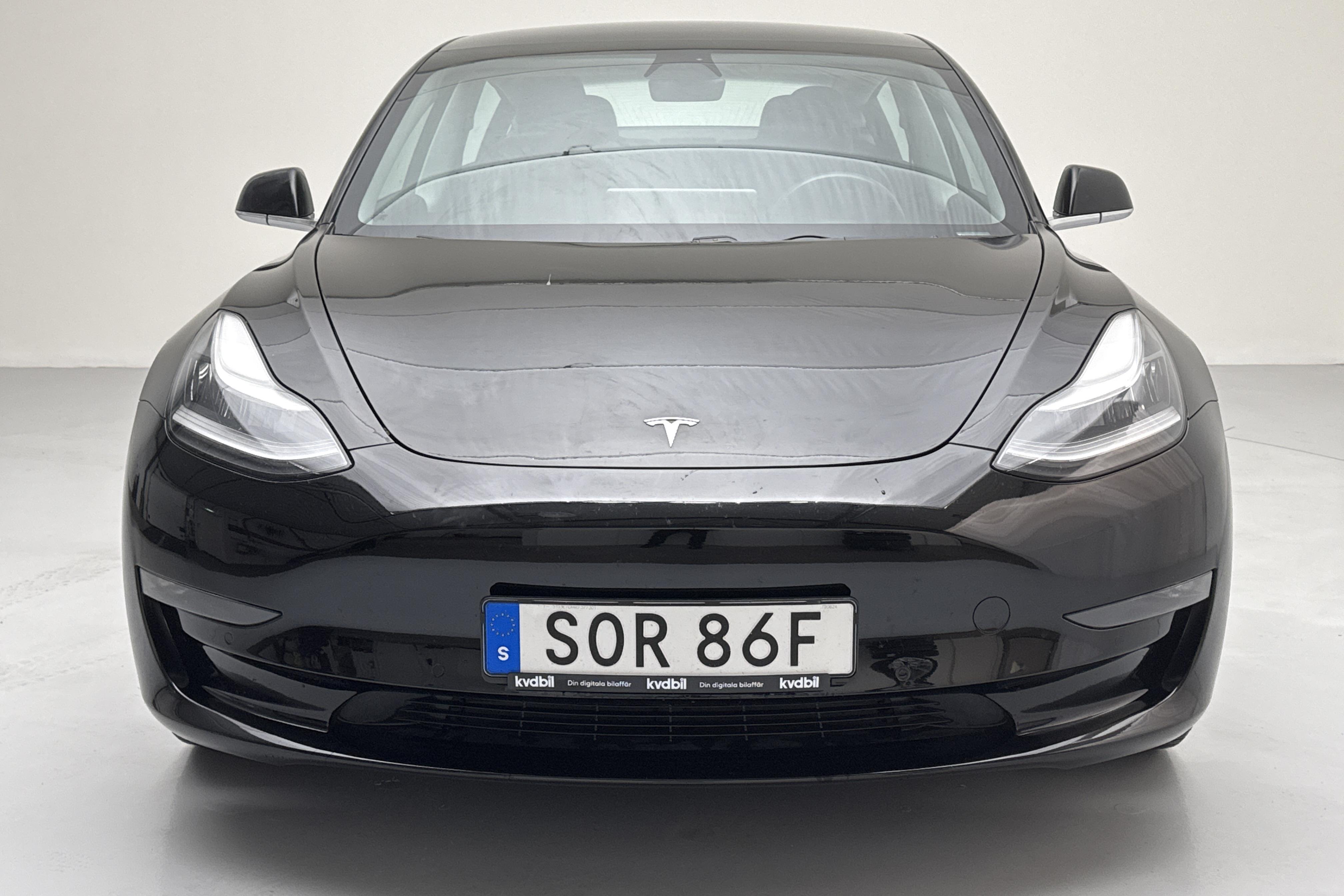 Tesla Model 3 Standard Range RWD - 147 390 km - Automatic - black - 2019