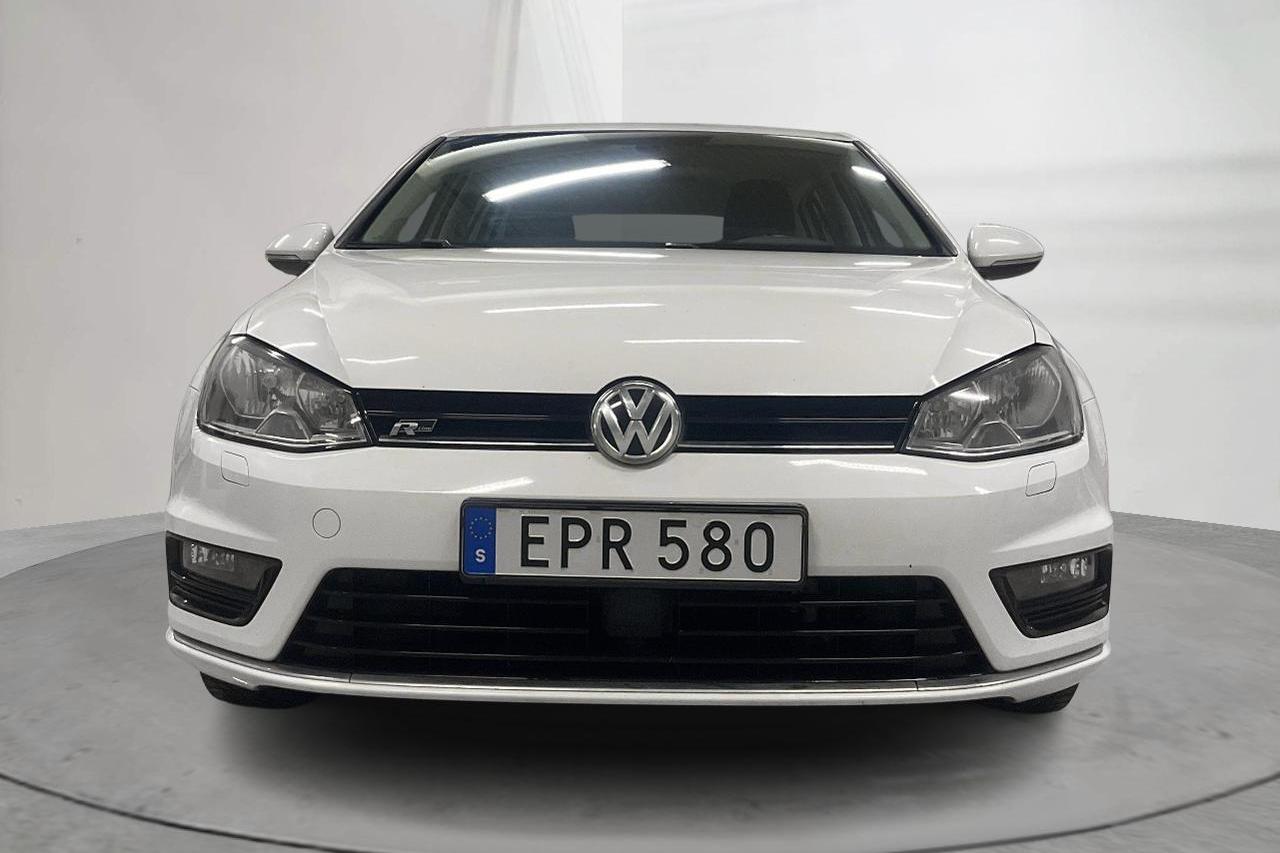 VW Golf VII 1.2 TSI 5dr (105hk) - 15 285 mil - Manuell - vit - 2015