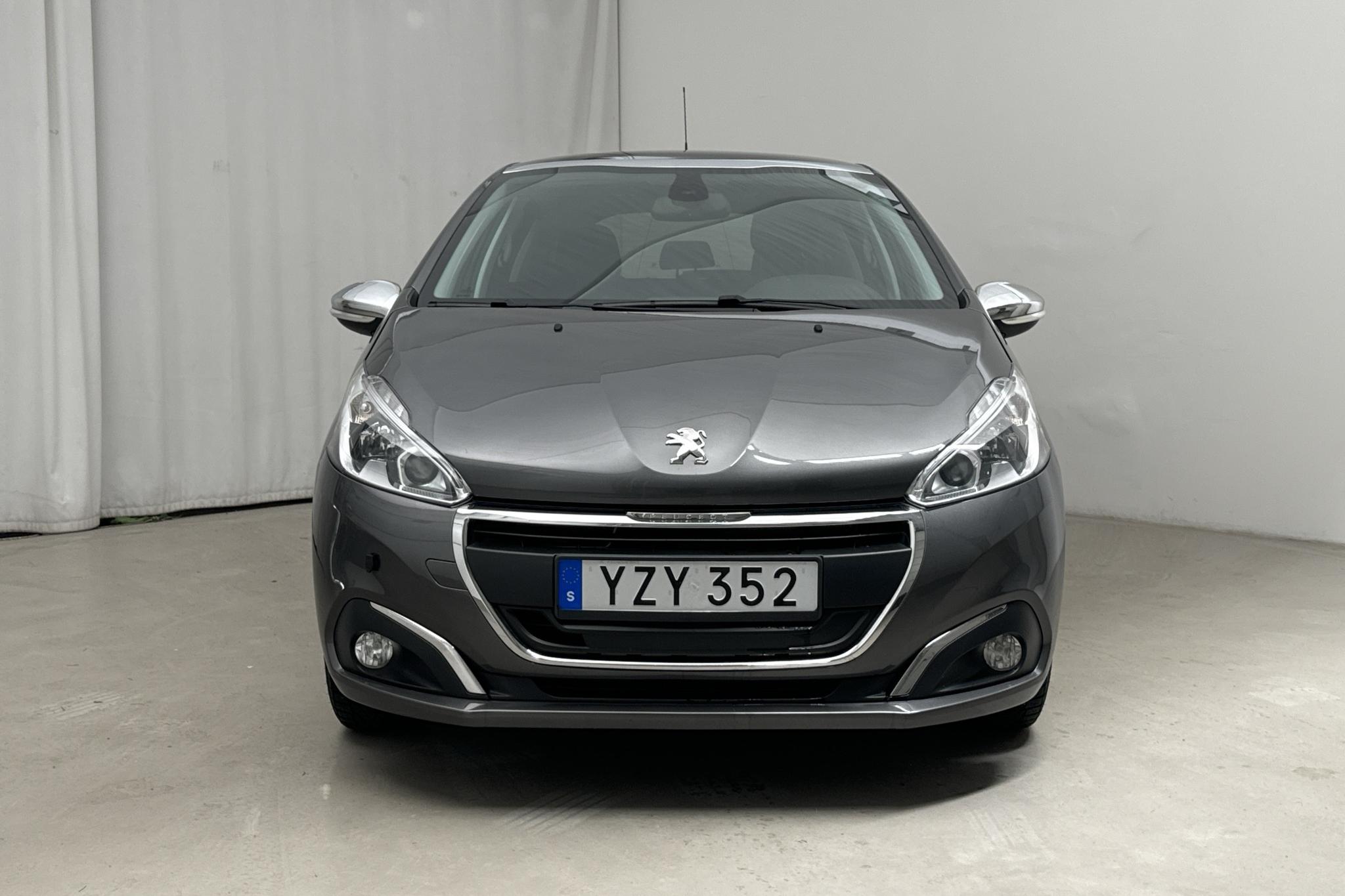 Peugeot 208 PureTech 5dr (82hk) - 65 650 km - Automatic - Dark Grey - 2018