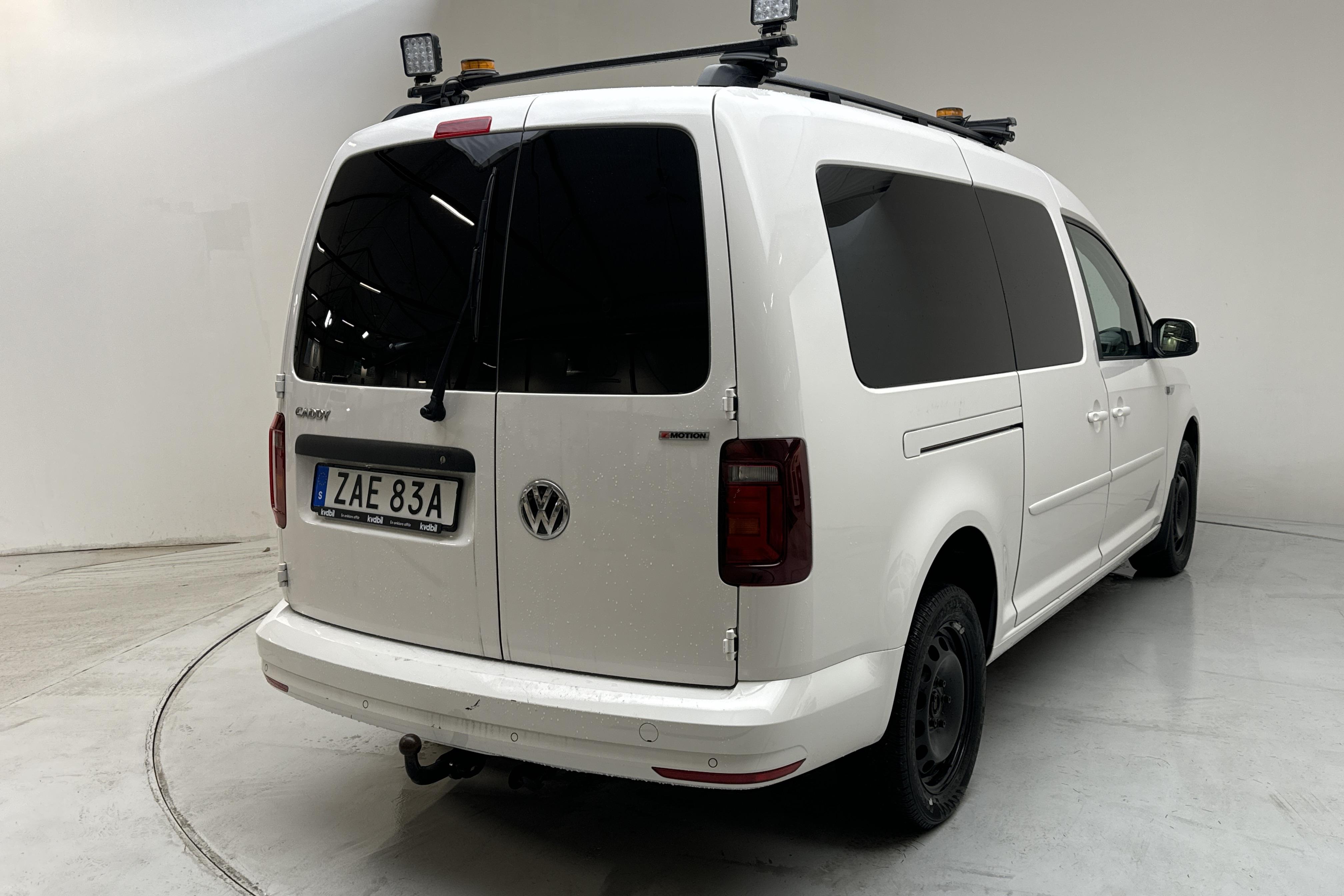 VW Caddy 2.0 TDI Maxi Life 4MOTION (150hk) - 11 576 mil - Automat - vit - 2020