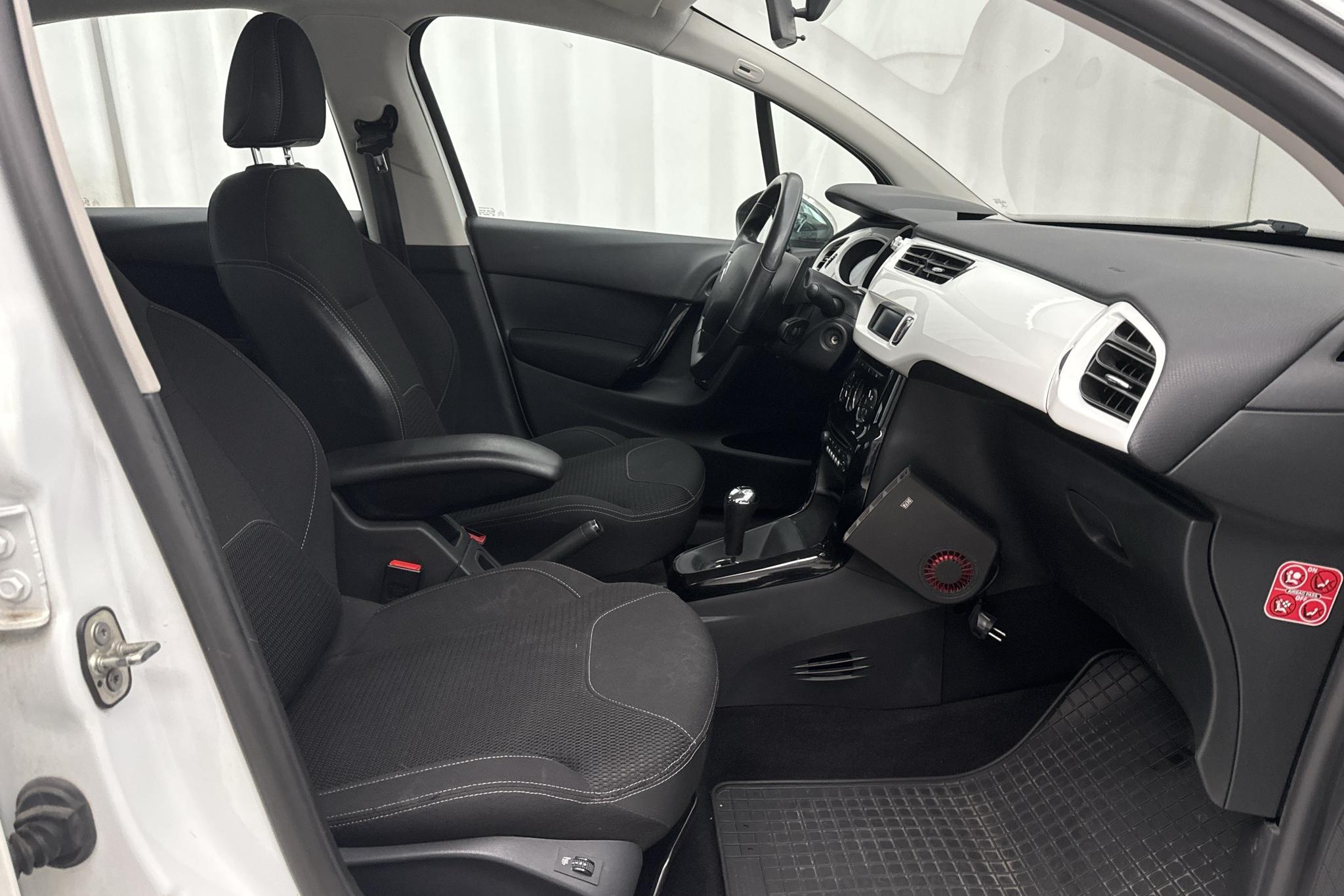 Citroen C3 e-HDi (70hk) - 170 940 km - Automatyczna - biały - 2014