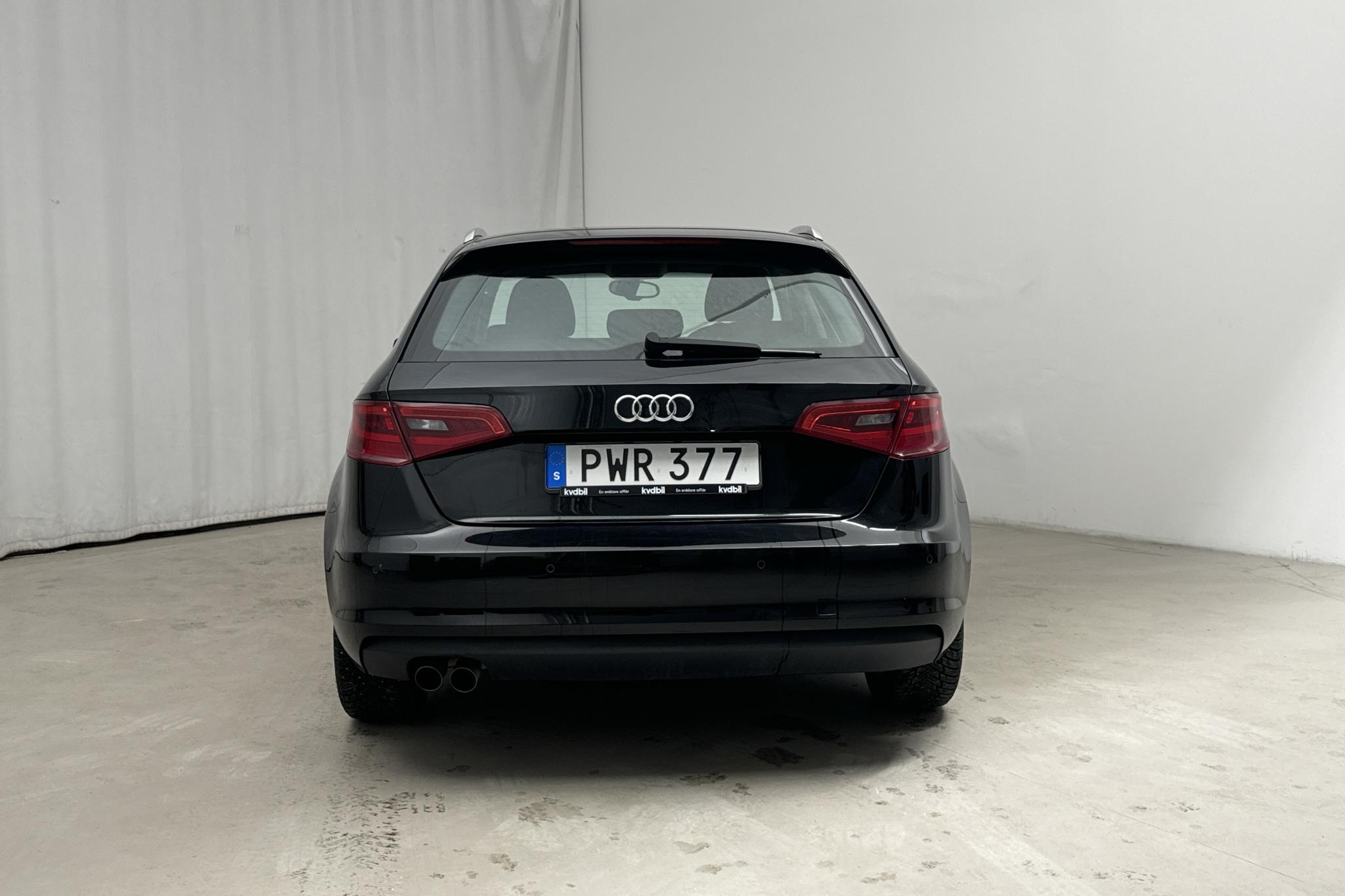 Audi A3 1.4 TFSI Sportback (125hk) - 11 786 mil - Automat - svart - 2015