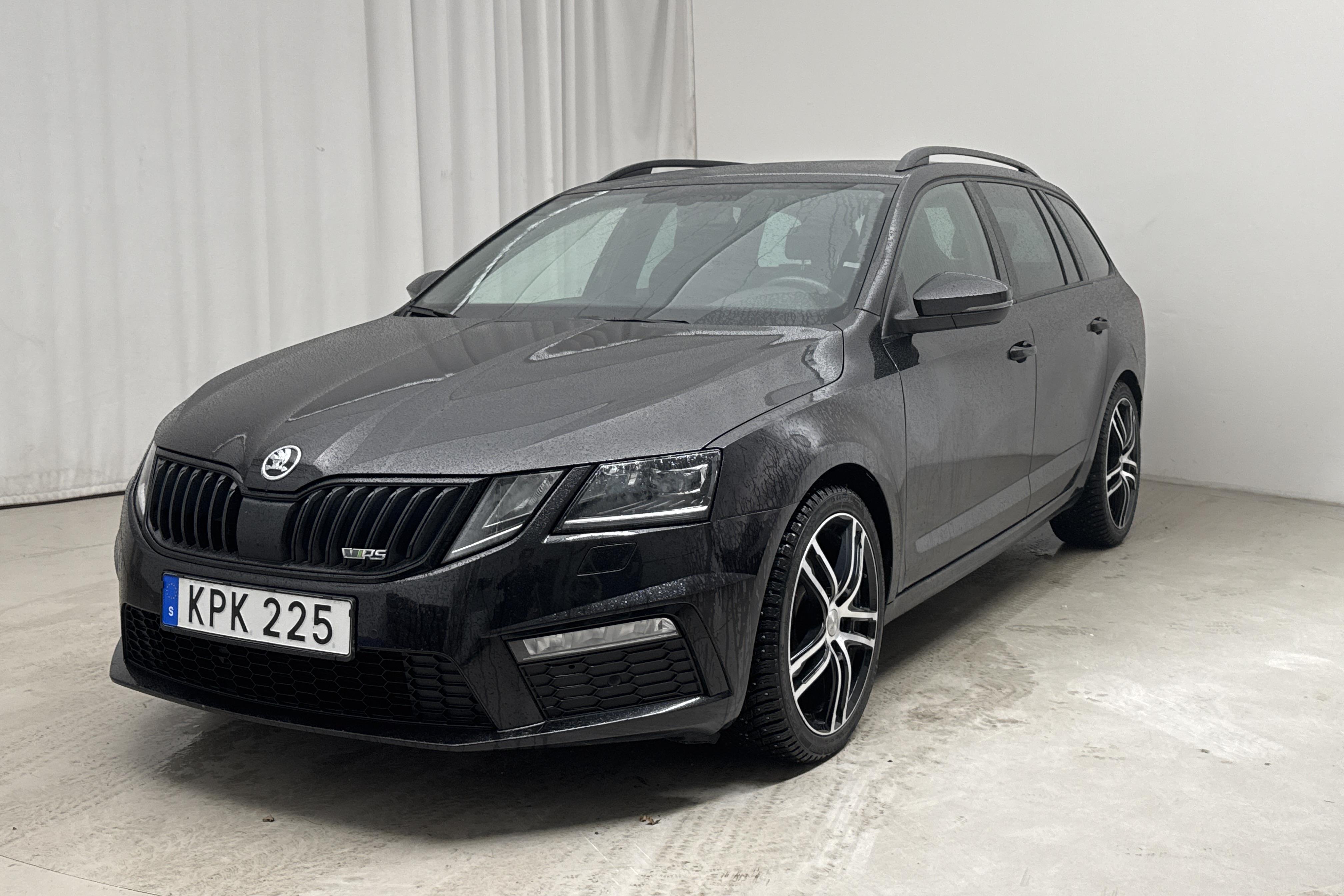 Skoda Octavia III 2.0 TDI RS Combi 4x4 (184hk) - 82 430 km - Automatyczna - czarny - 2019