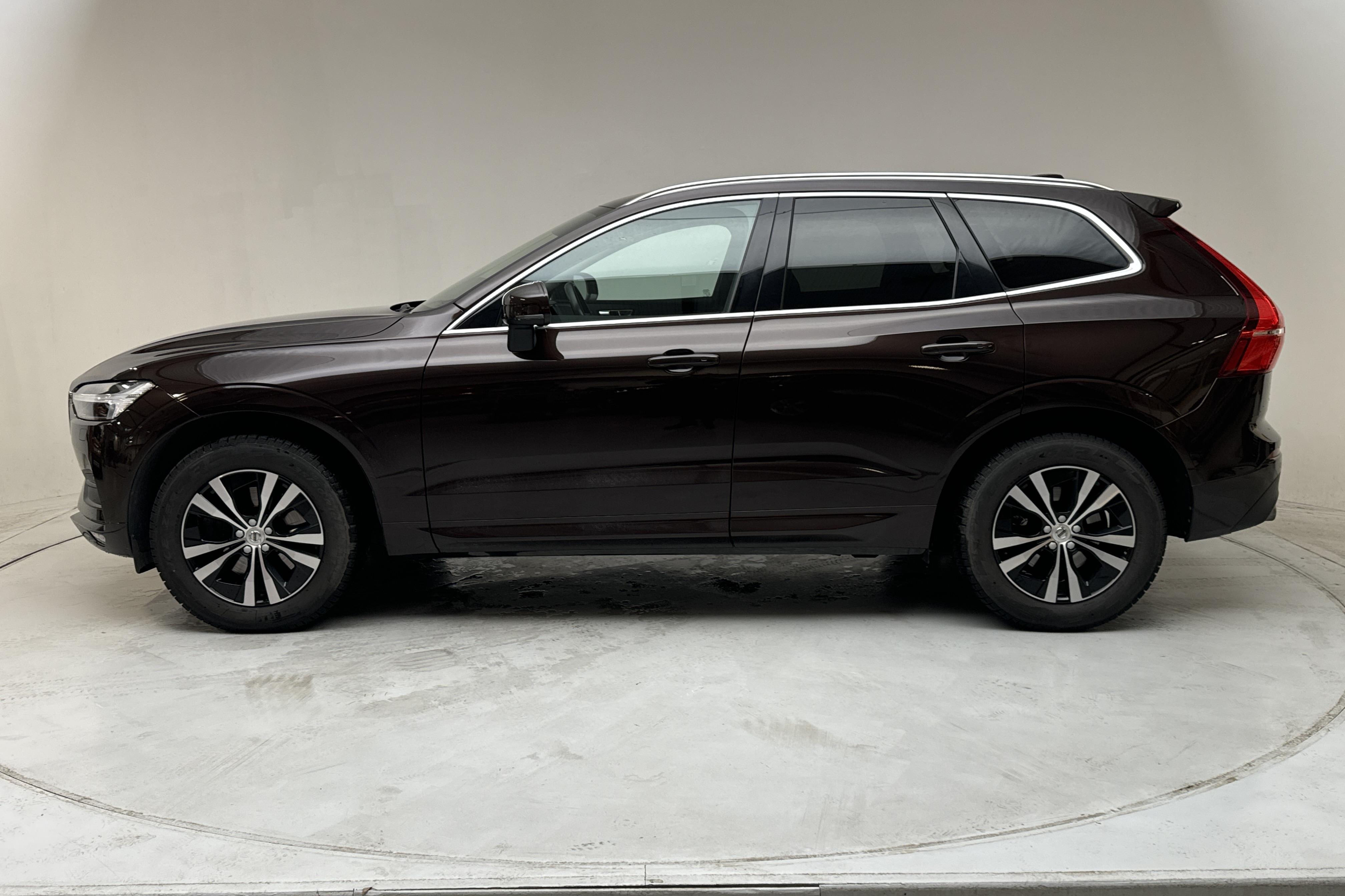 Volvo XC60 B4 AWD Mildhybrid, Diesel (197hk) - 68 640 km - Automaattinen - Dark Brown - 2021