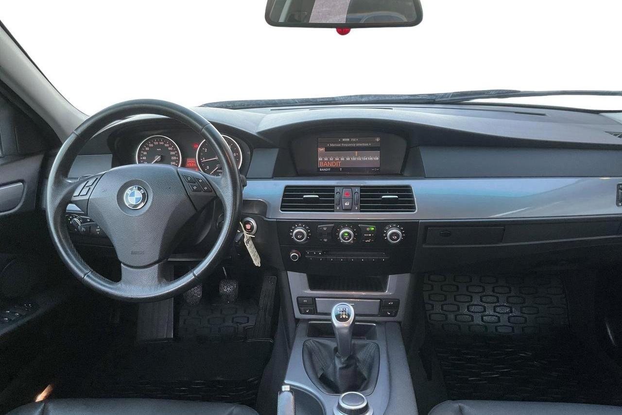 BMW 520i Touring, E61 (170hk) - 190 530 km - Käsitsi - Light Grey - 2008