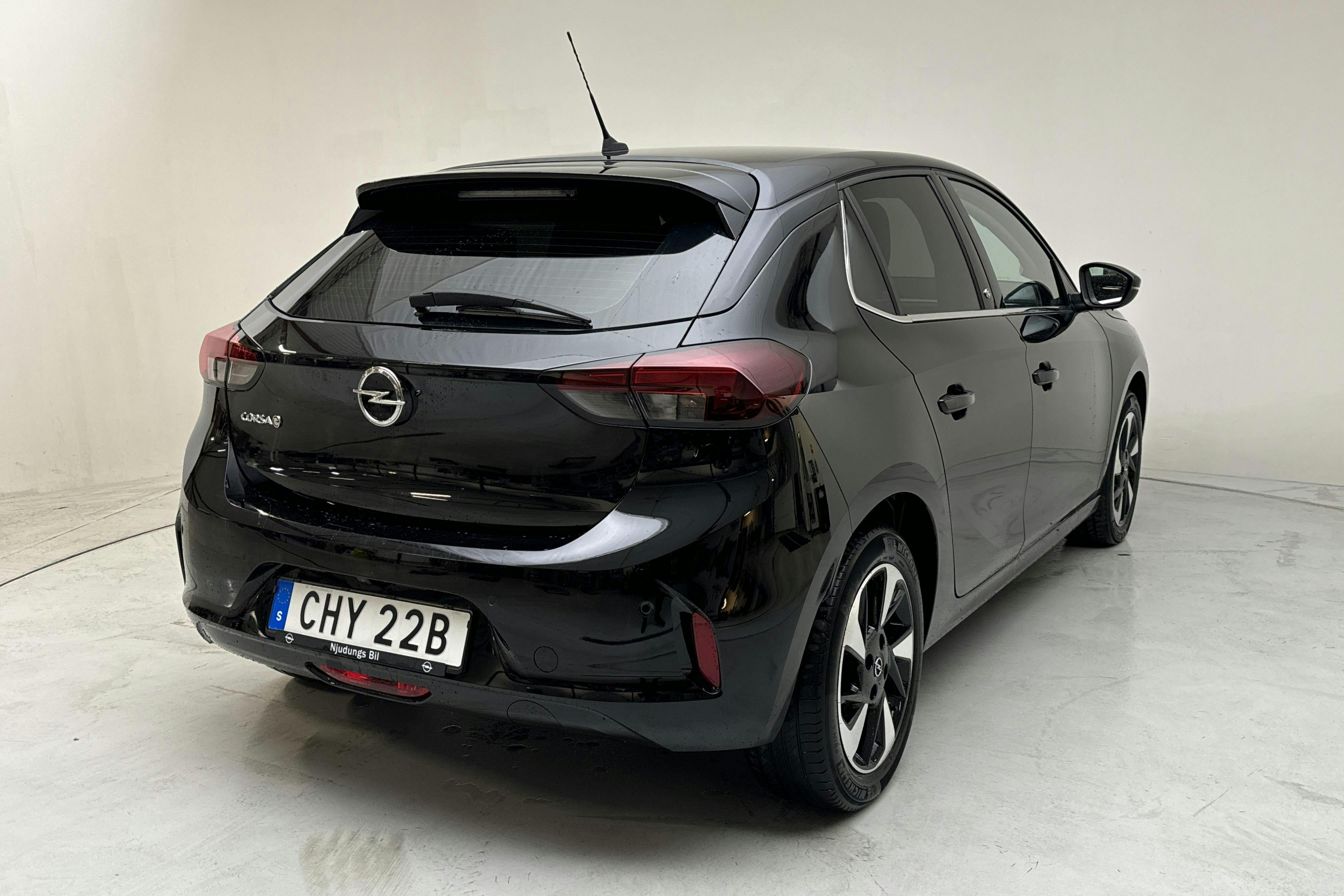 Opel Corsa-e 50,0 kWh 5dr (136hk) - 28 640 km - Automaatne - must - 2021