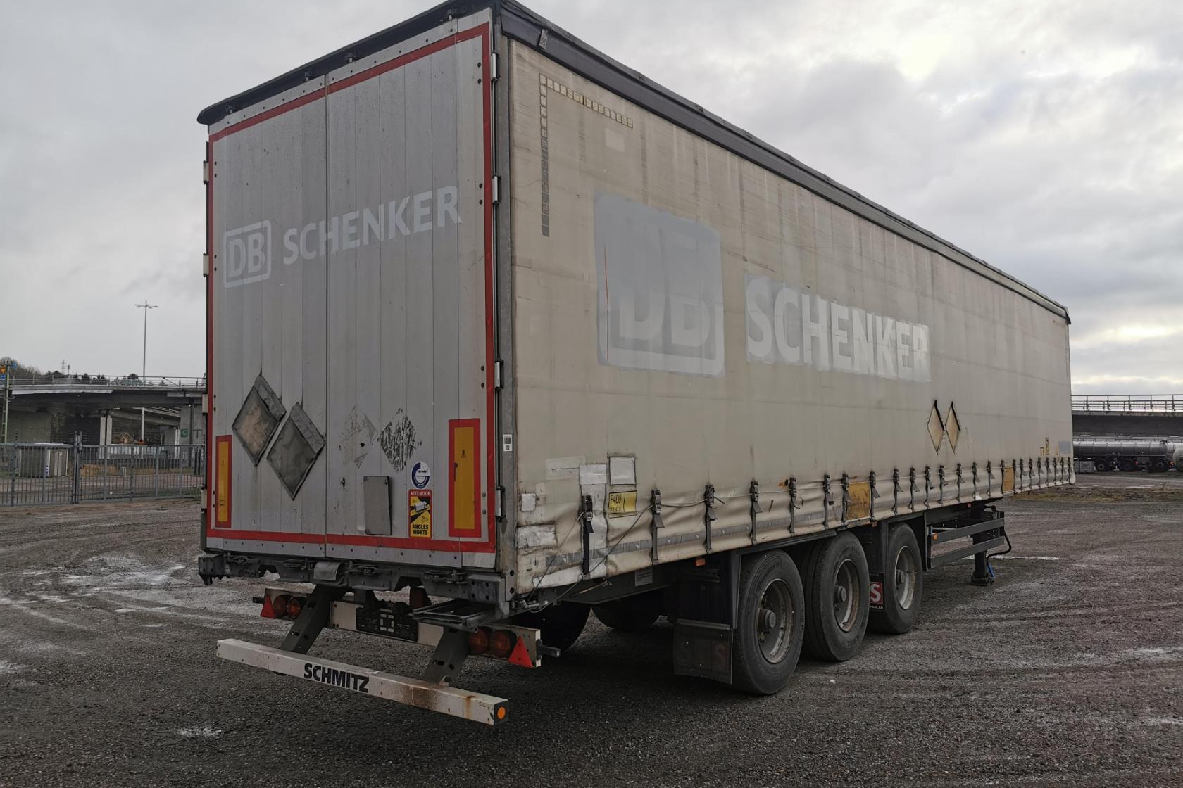 SCHMITZ CARGOBULL - 0 km - 2015