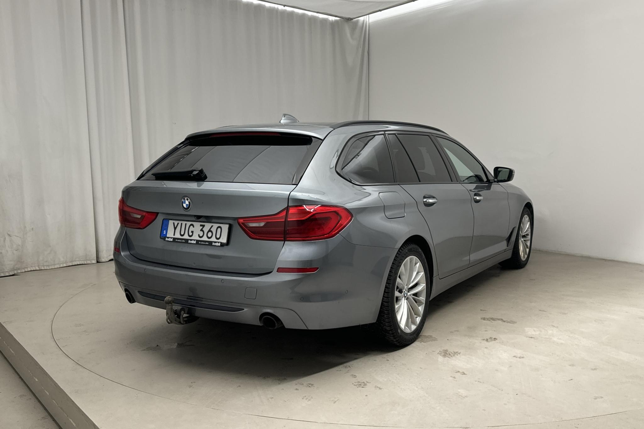 BMW 520d xDrive Touring, G31 (190hk) - 17 428 mil - Automat - blå - 2018