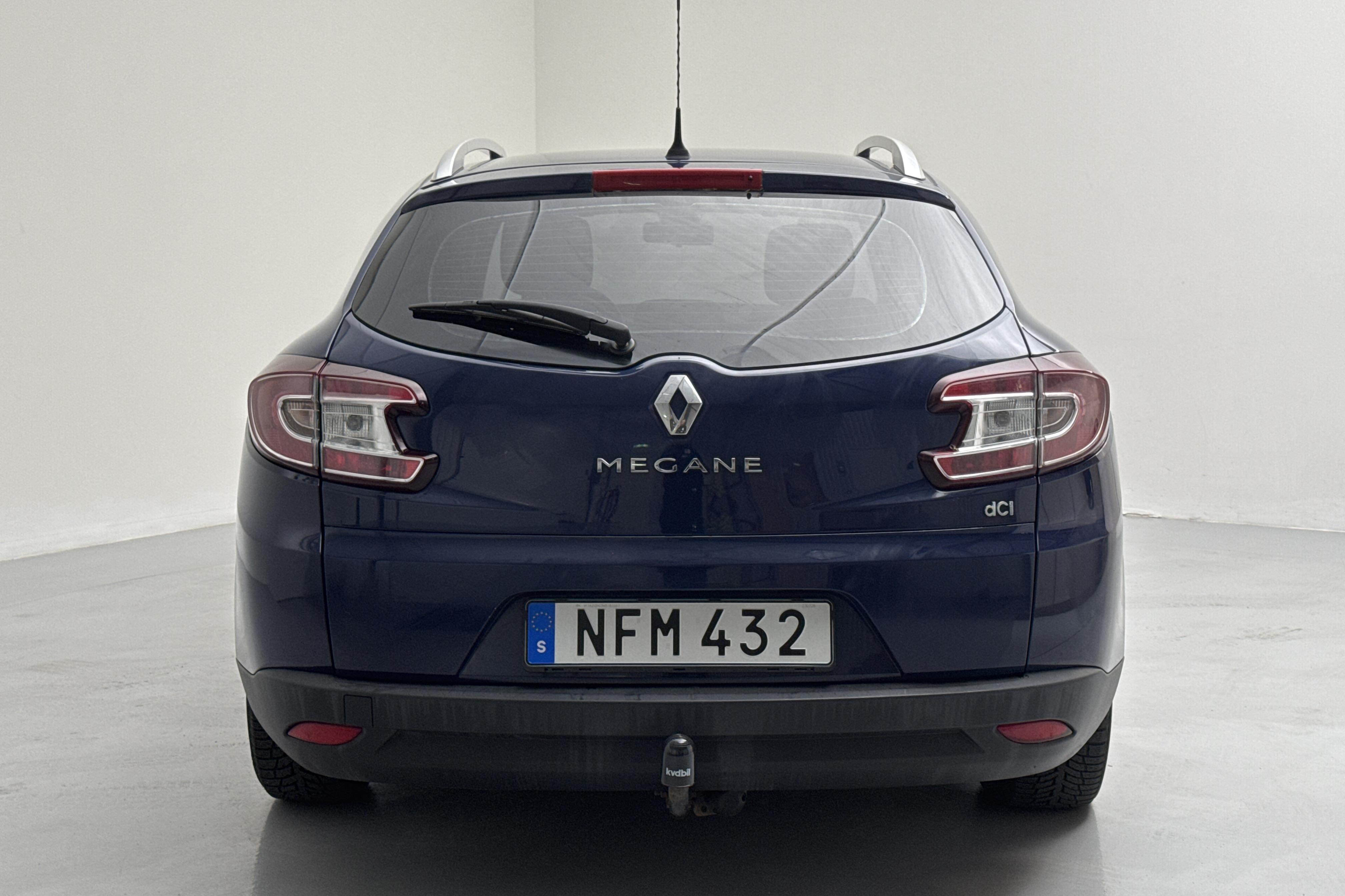 Renault Mégane Phas III 1.5 dCi Sports Tourer (110hk) - 290 910 km - Automatic - Dark Blue - 2013