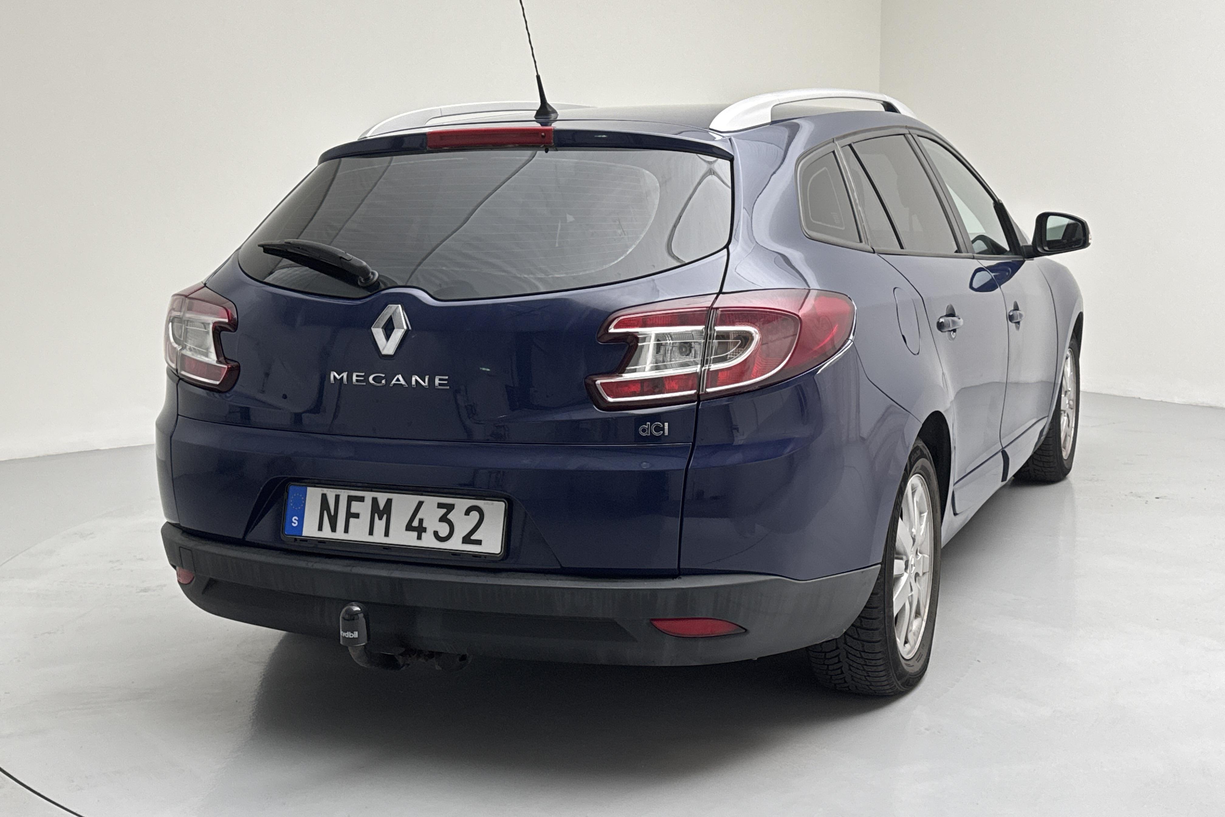 Renault Mégane Phas III 1.5 dCi Sports Tourer (110hk) - 290 910 km - Automatic - Dark Blue - 2013