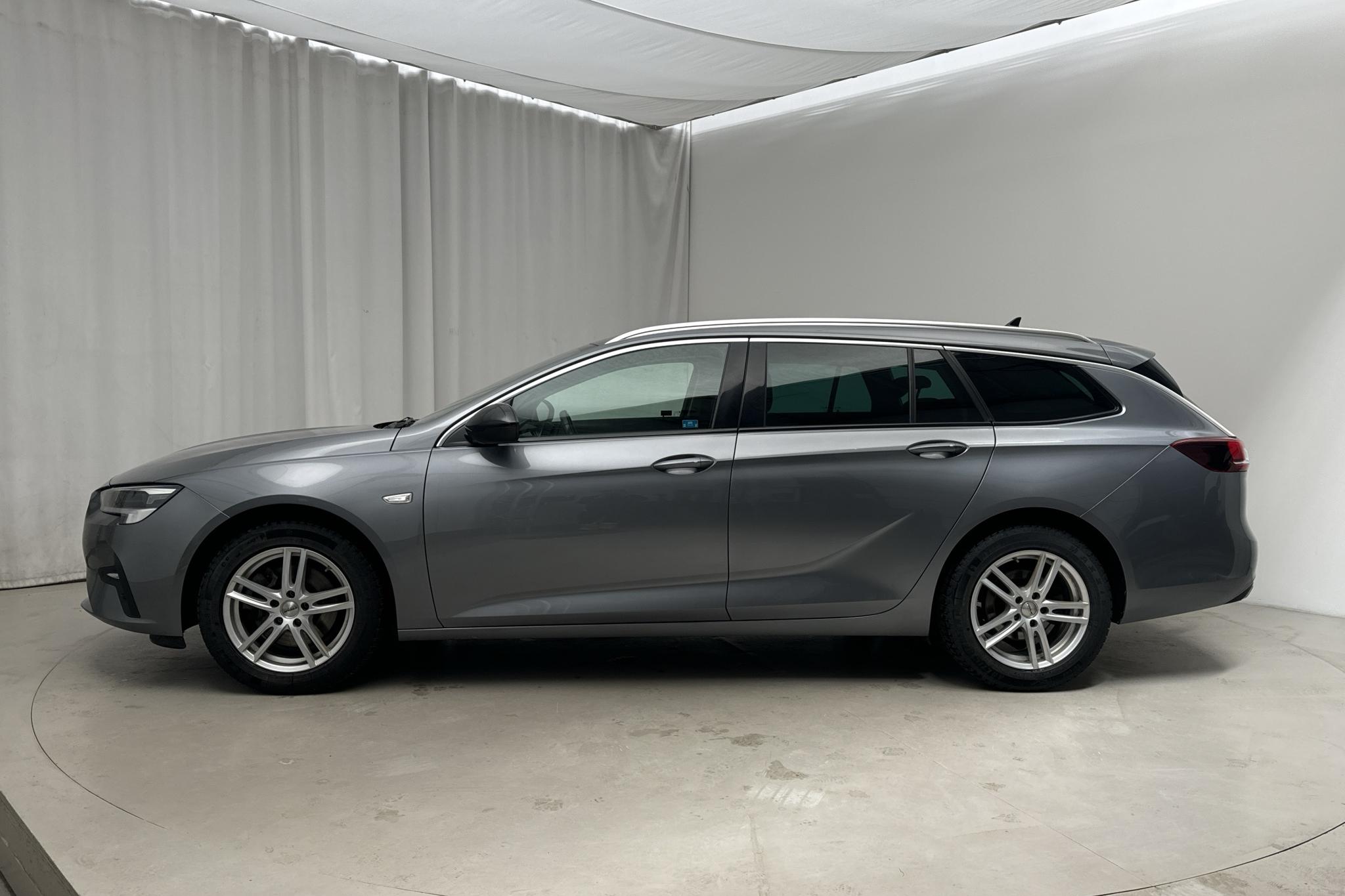 Opel Insignia Sports Tourer D174 AWD (174hk) - 11 044 mil - Automat - grå - 2021