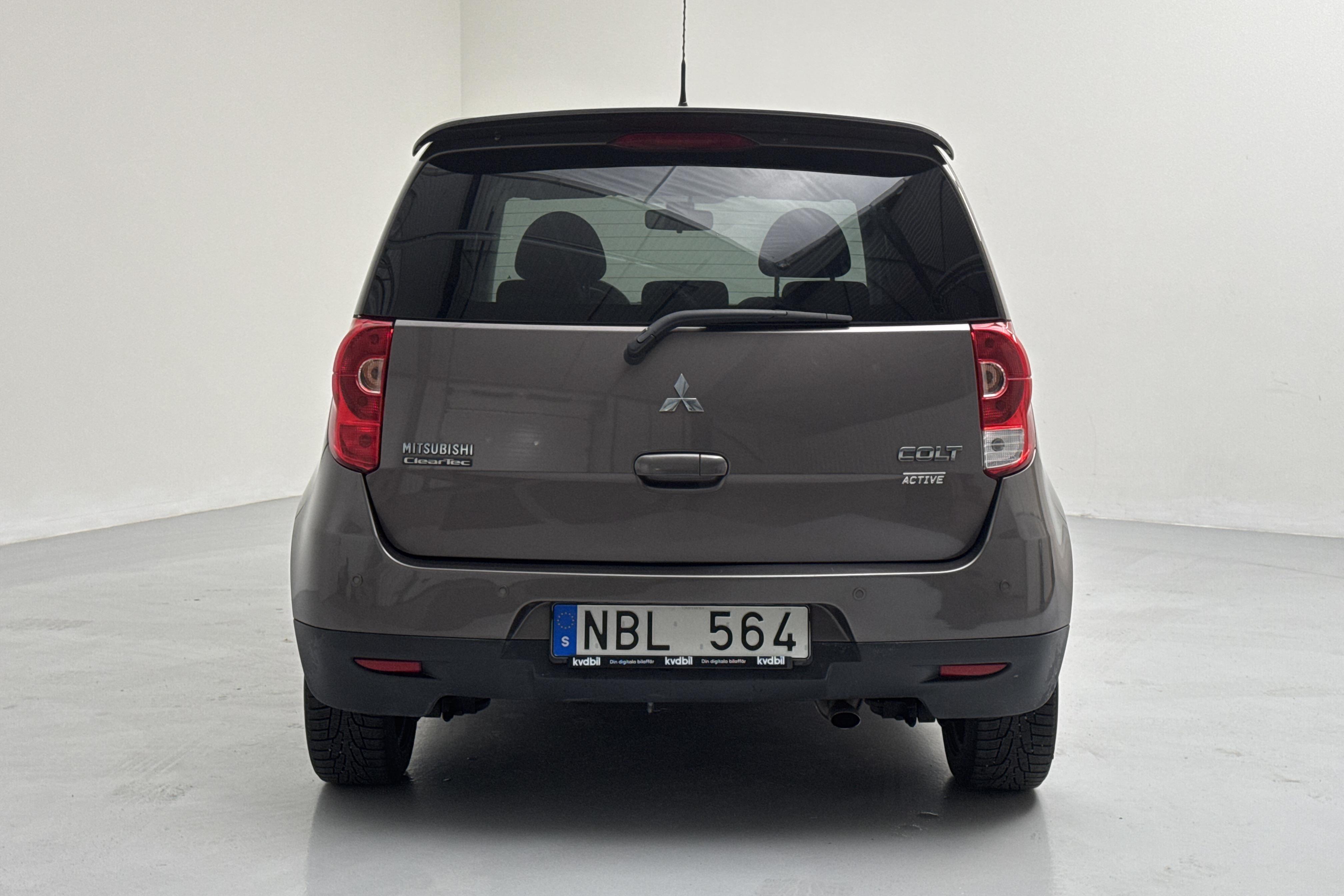 Mitsubishi Colt 1.3 5dr (95hk) - 182 150 km - Manuaalinen - ruskea - 2011