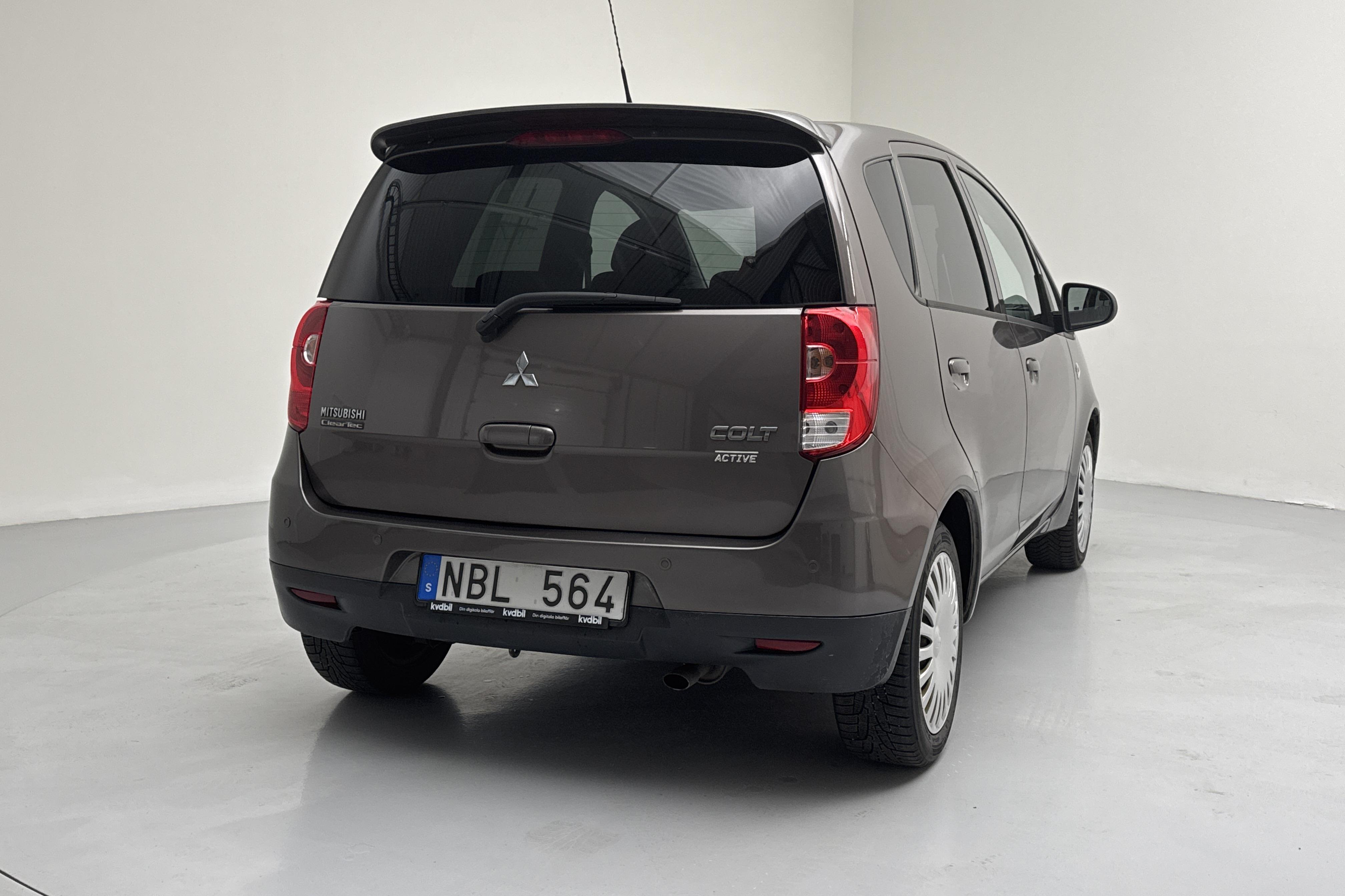 Mitsubishi Colt 1.3 5dr (95hk) - 182 150 km - Manuaalinen - ruskea - 2011