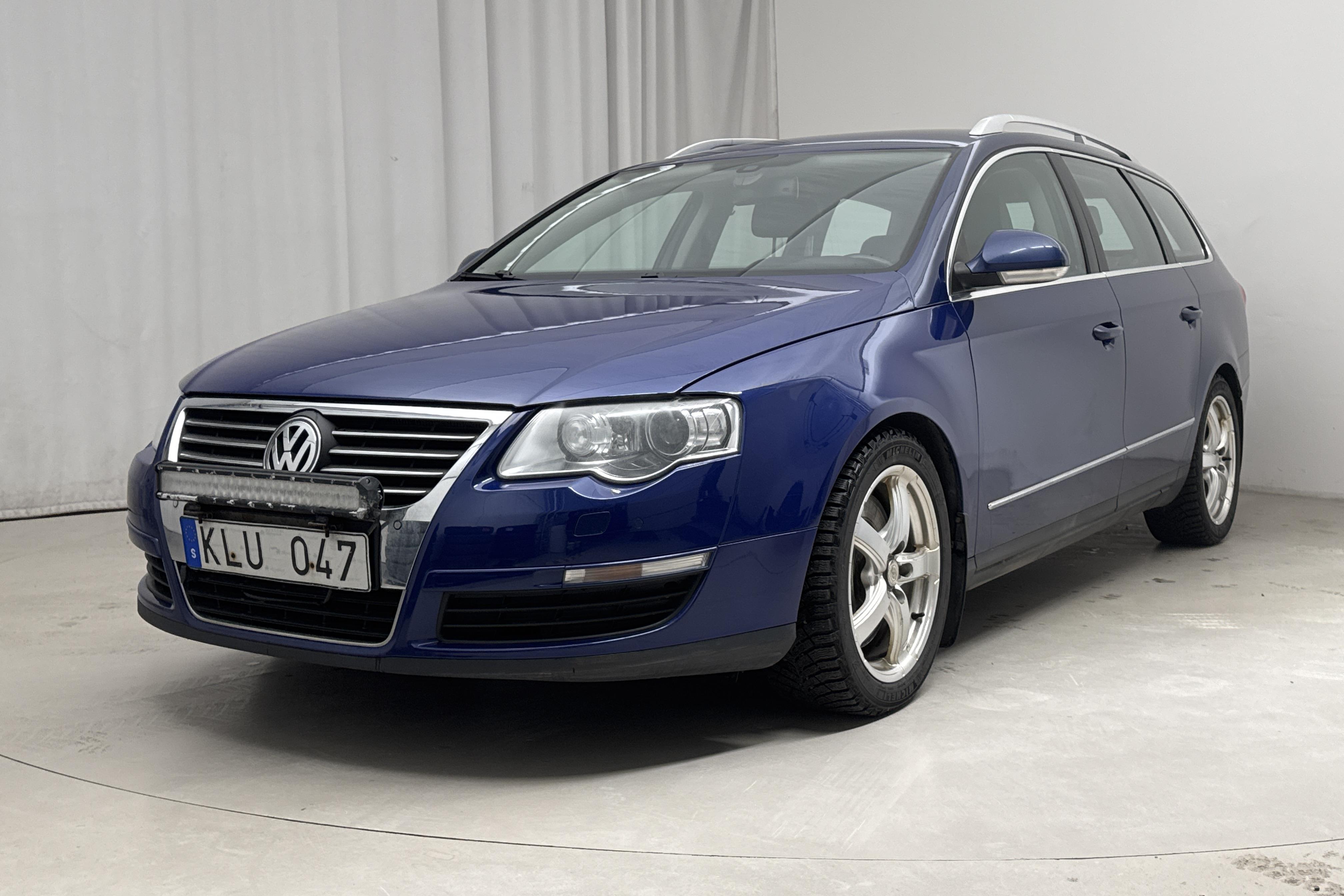 VW Passat 3.2 V6 Variant 4-Motion (250hk) - 216 290 km - Automatic - Light Blue - 2009