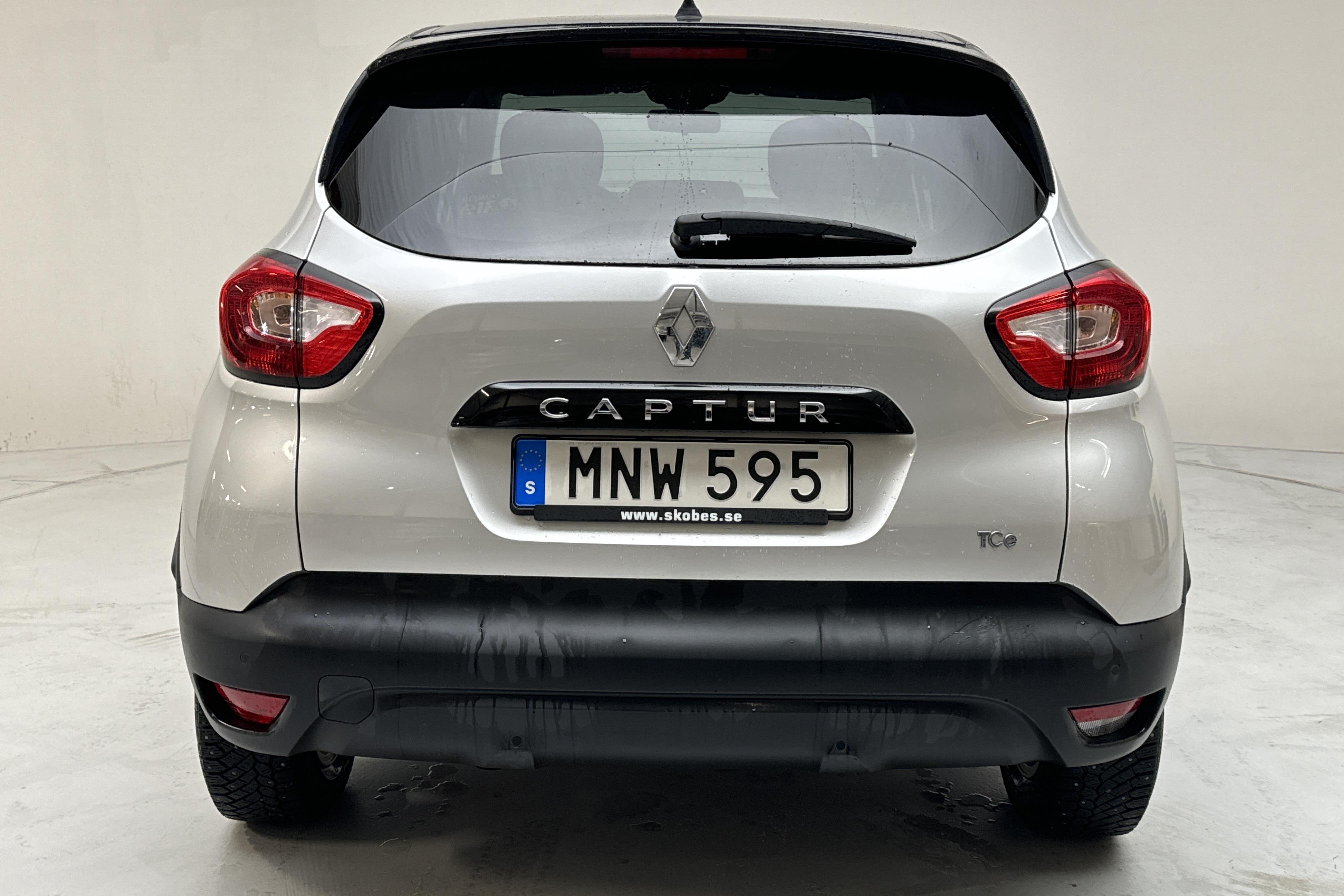 Renault Captur 0.9 TCe (90hk) - 9 194 mil - Manuell - 2015