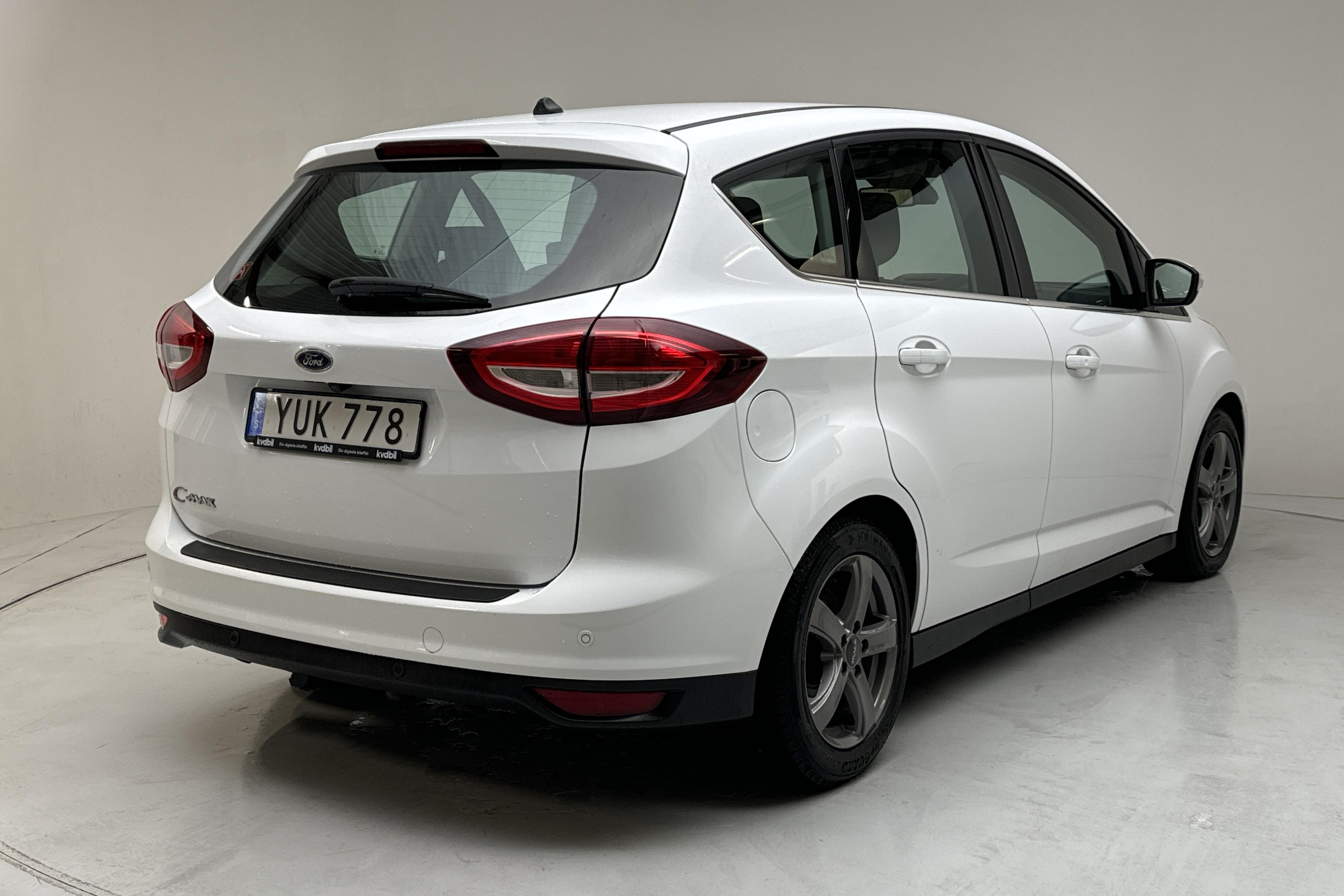 Ford C-MAX 1.5 TDCi (120hk) - 5 915 mil - Automat - vit - 2018