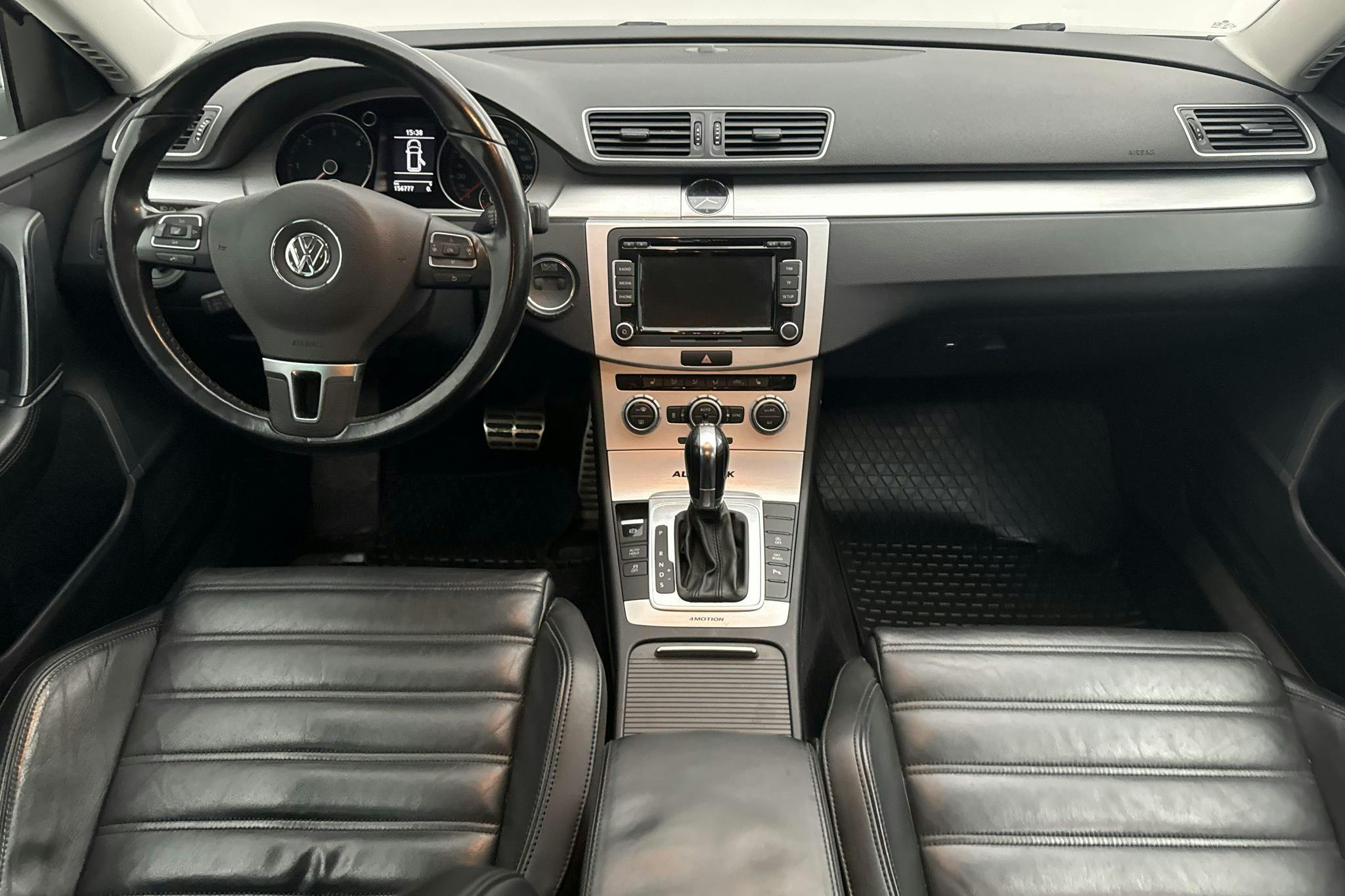 VW Passat Alltrack 2.0 TDI BlueMotion Technology 4Motion (177hk) - 156 780 km - Automatyczna - srebro - 2014