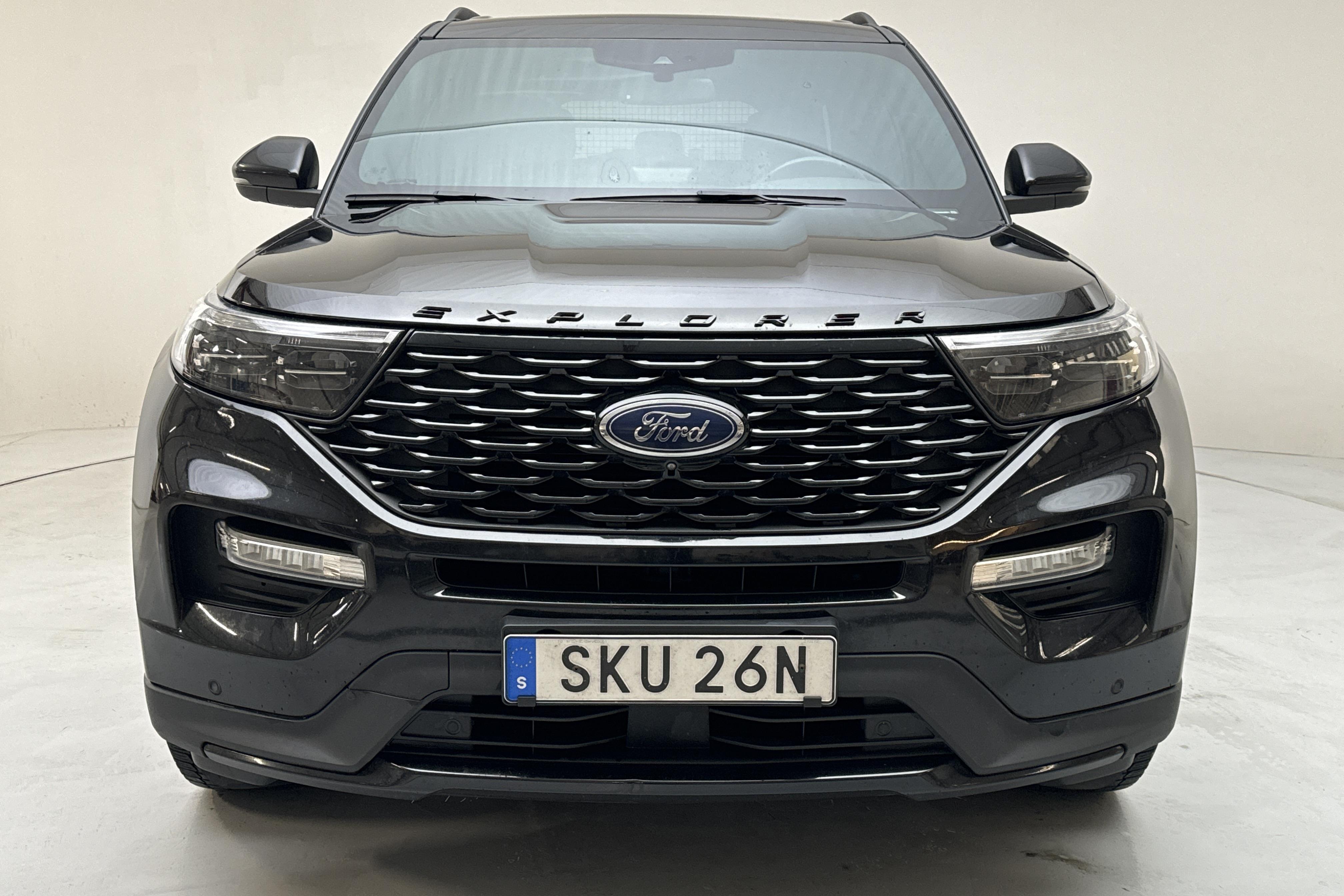 Ford Explorer 3.0T EcoBoost (457hk) - 15 633 mil - Automat - svart - 2021