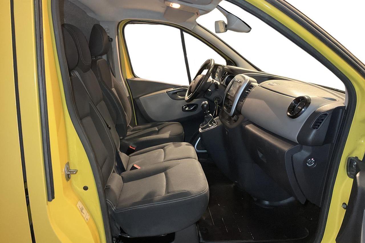 Renault Trafic 1.6 dCi Skåp (120hk) - 175 570 km - Manualna - żółty - 2015