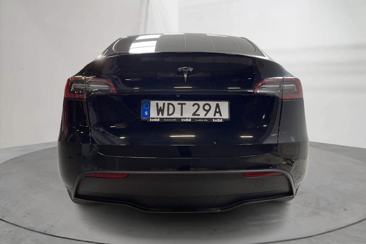 Tesla Model Y Long Range Dual Motor AWD - 8 002 mil - Automat - svart - 2021