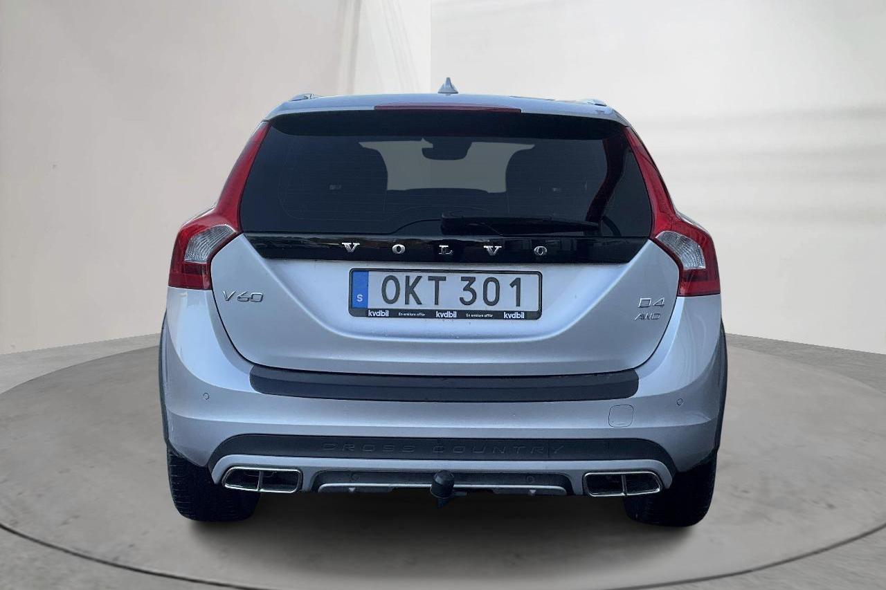 Volvo V60 D4 Cross Country AWD (190hk) - 154 710 km - Automaatne - hõbe - 2017