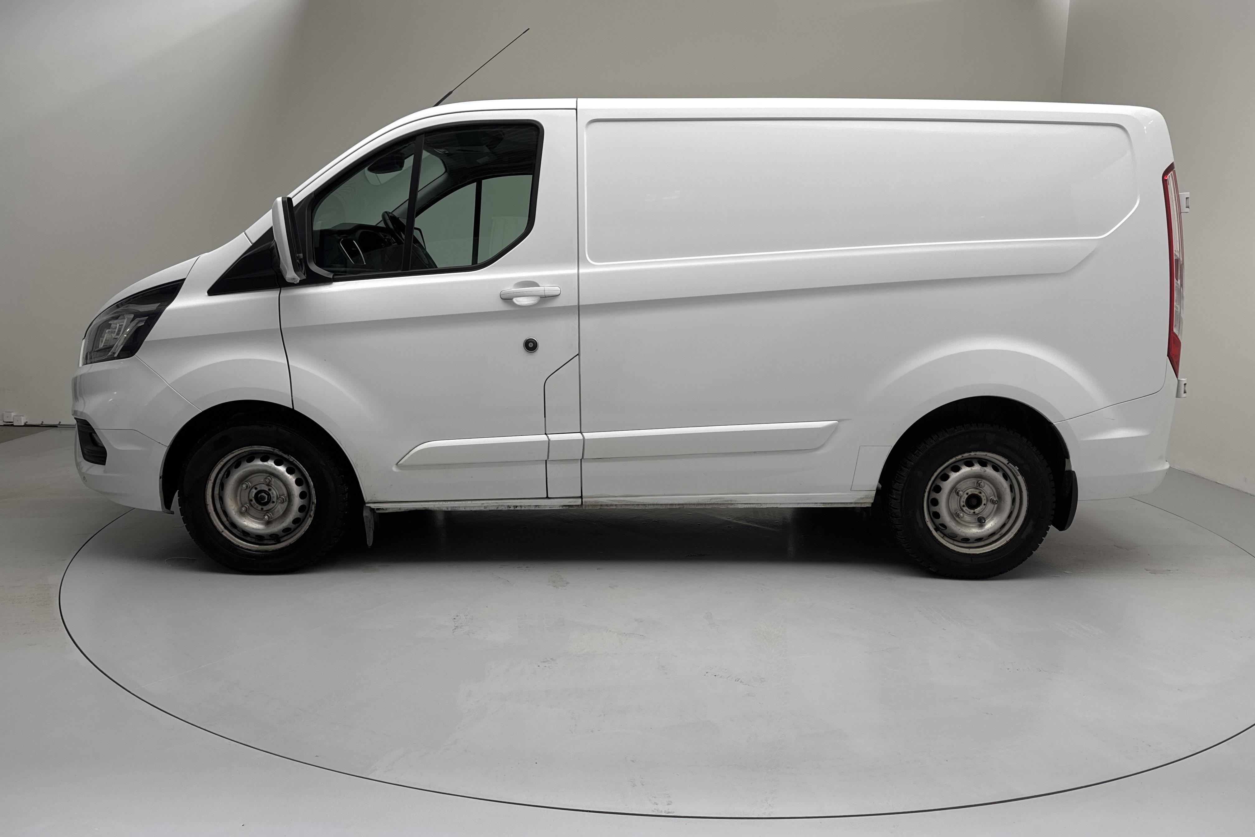 Ford Transit Custom 280 (130hk) - 154 340 km - Automaatne - valge - 2019