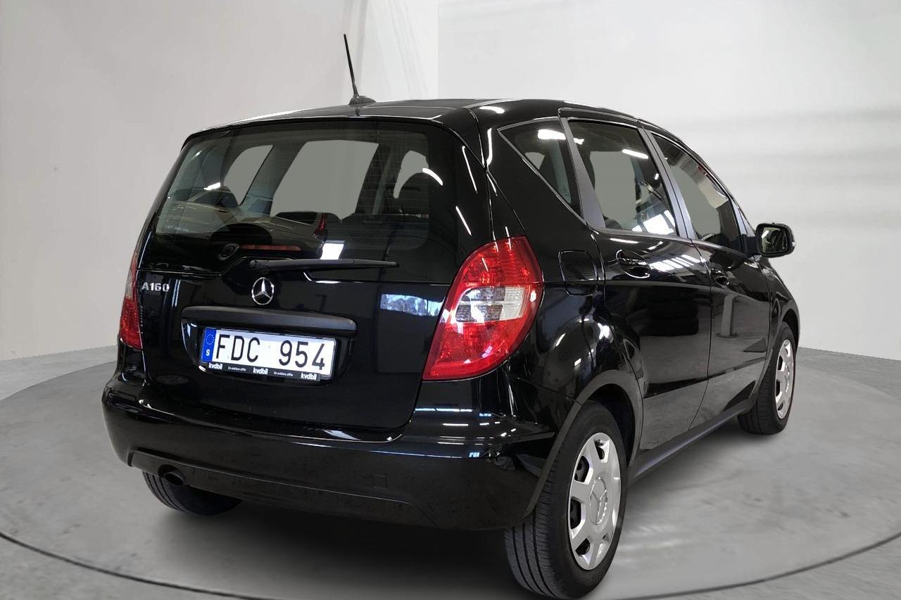 Mercedes A 160 BlueEfficiency 5dr W169 (95hk) - 37 190 km - Manual - black - 2012