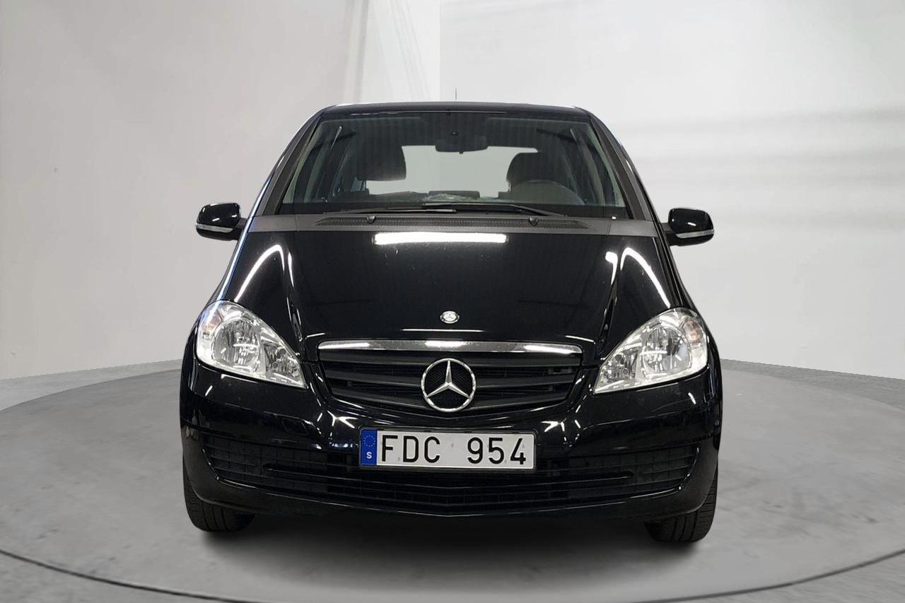 Mercedes A 160 BlueEfficiency 5dr W169 (95hk) - 37 190 km - Manual - black - 2012