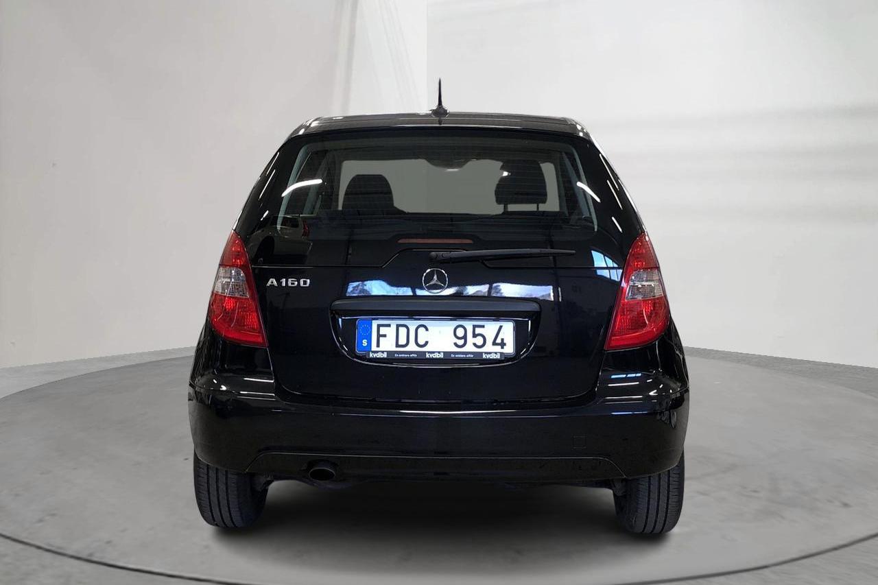 Mercedes A 160 BlueEfficiency 5dr W169 (95hk) - 37 190 km - Manual - black - 2012