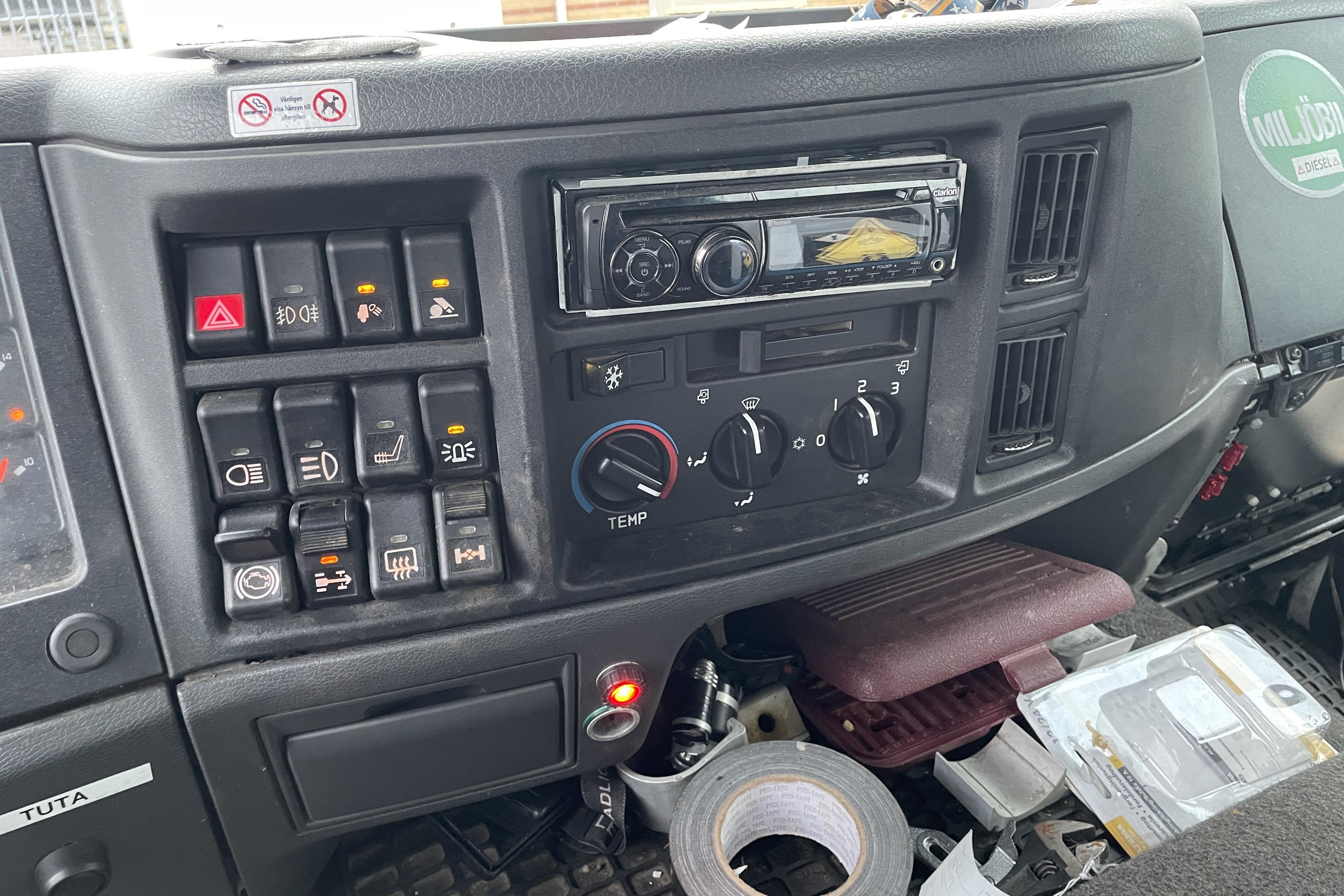 Volvo FL6H - 939 795 km - Automatic - 2002