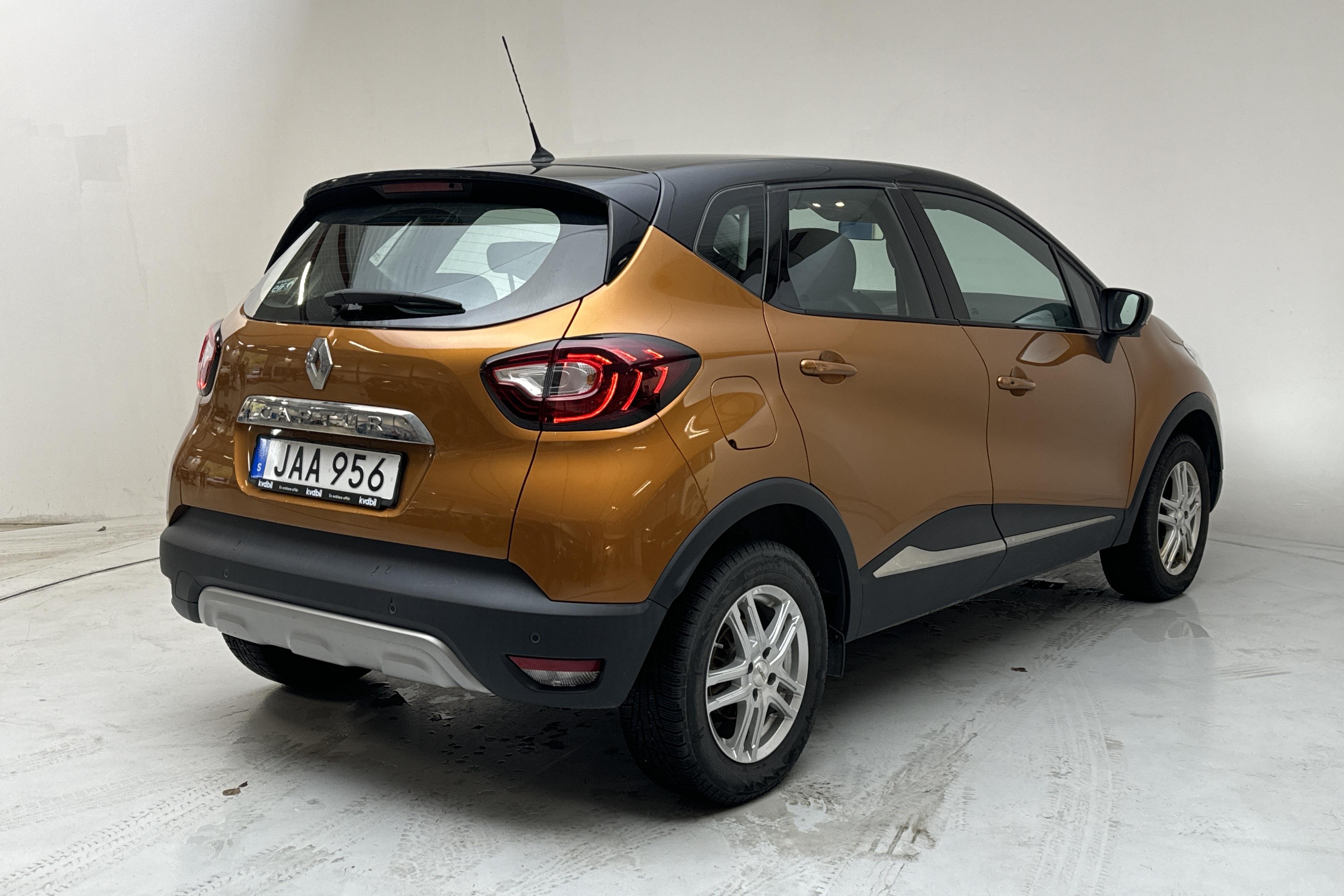 Renault Captur 0.9 TCe (90hk) - 12 081 mil - Manuell - 2018