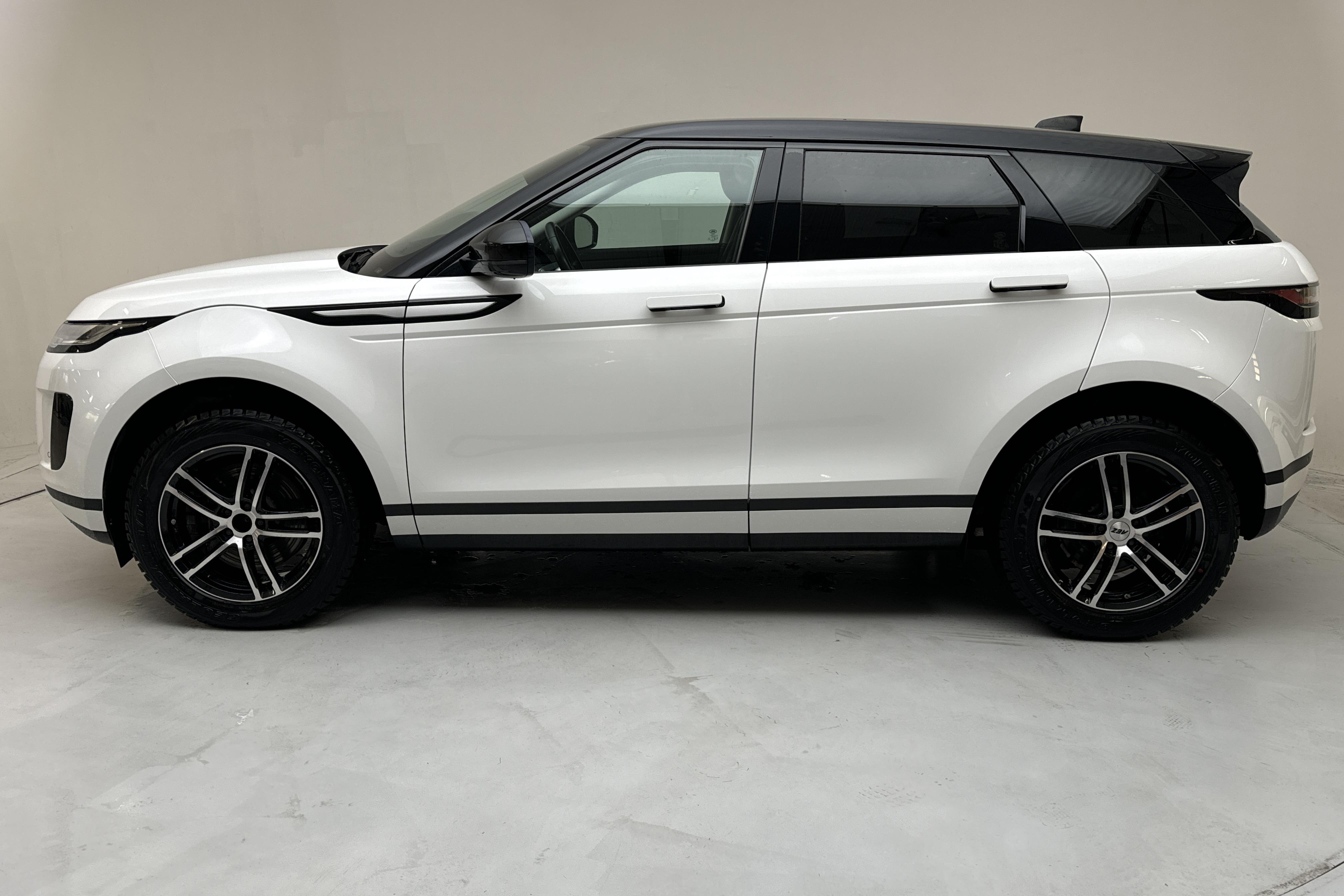 Land Rover Range Rover Evoque 2.0 P200 AWD 5dr (200hk) - 77 280 km - Automatic - white - 2020