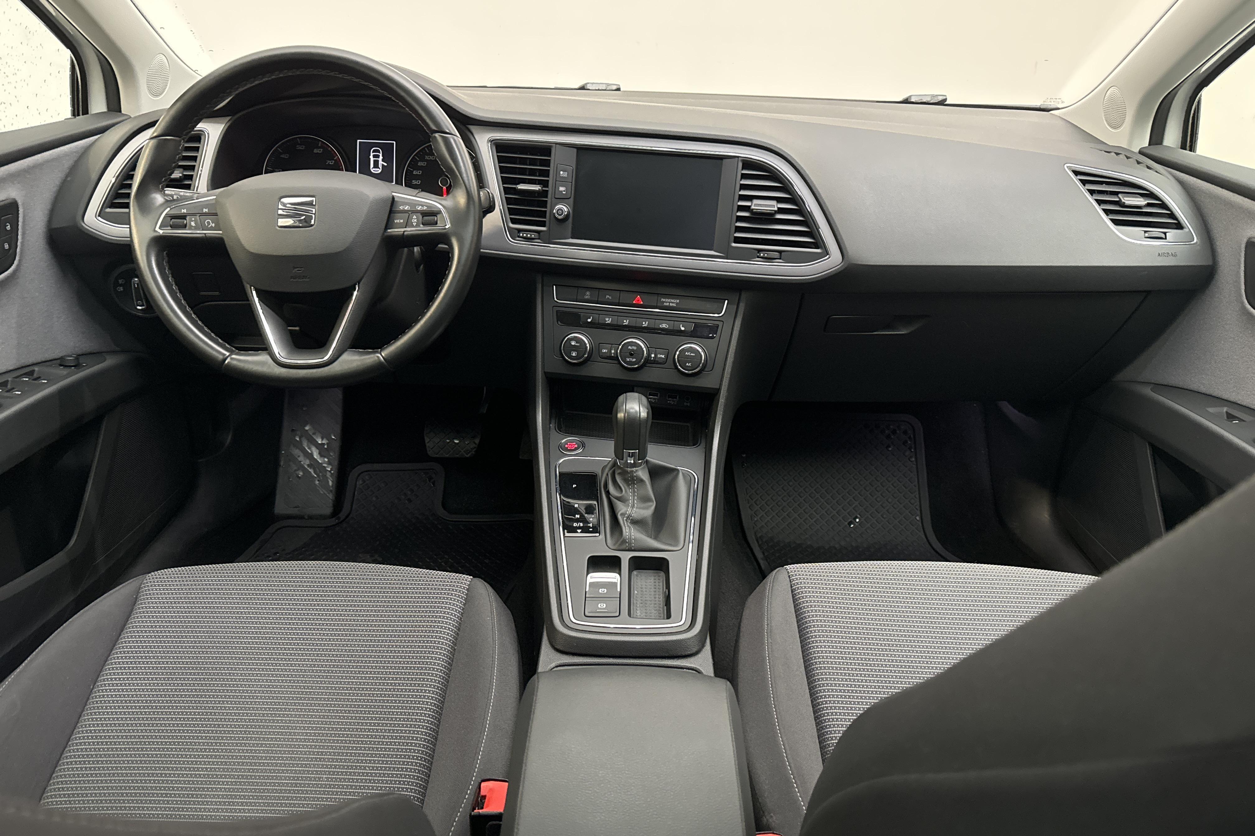 Seat Leon 1.0 TSI (115hk) - 89 840 km - Automatic - white - 2019