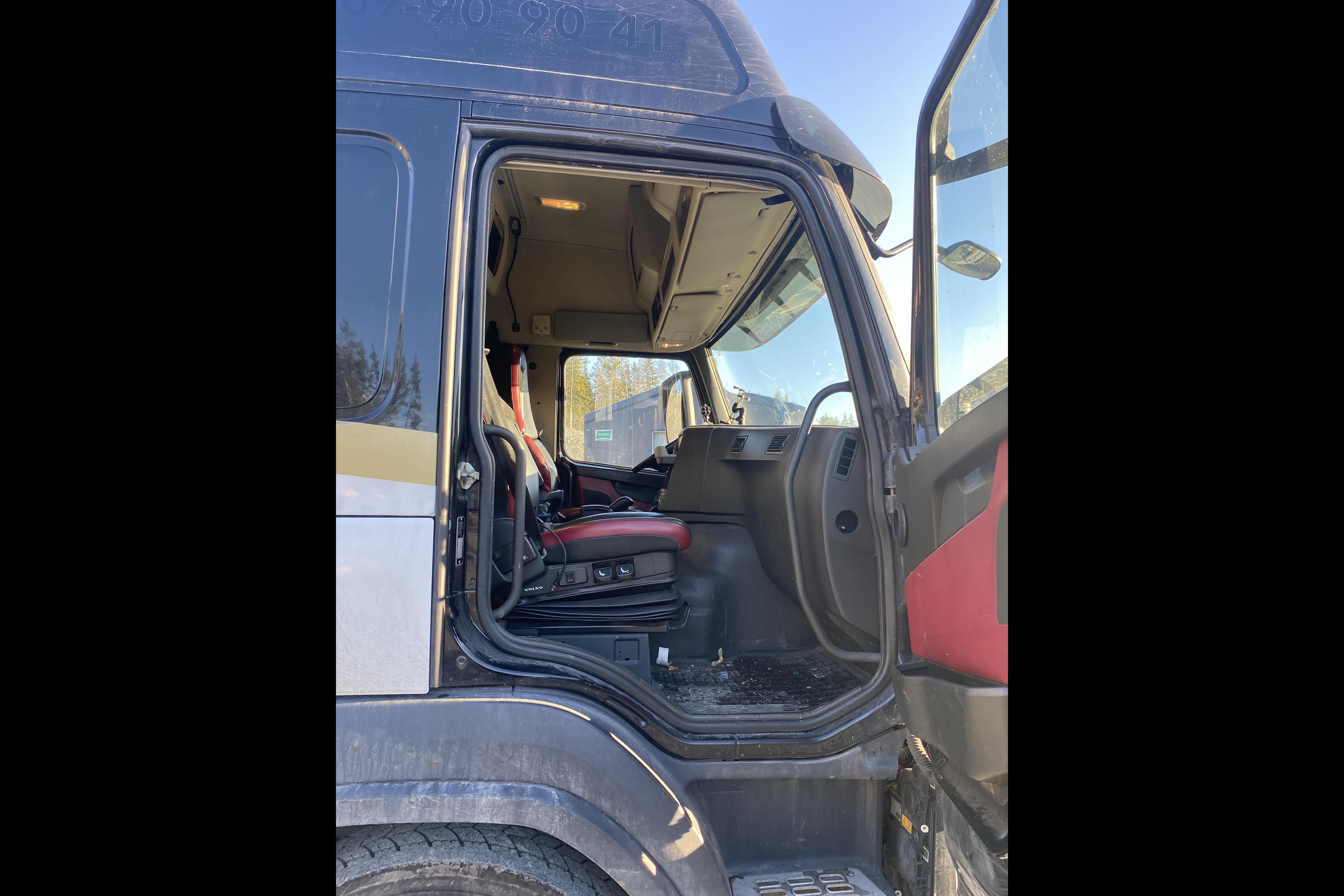 Volvo FM 460 - 267 419 km - Automatic - 2014