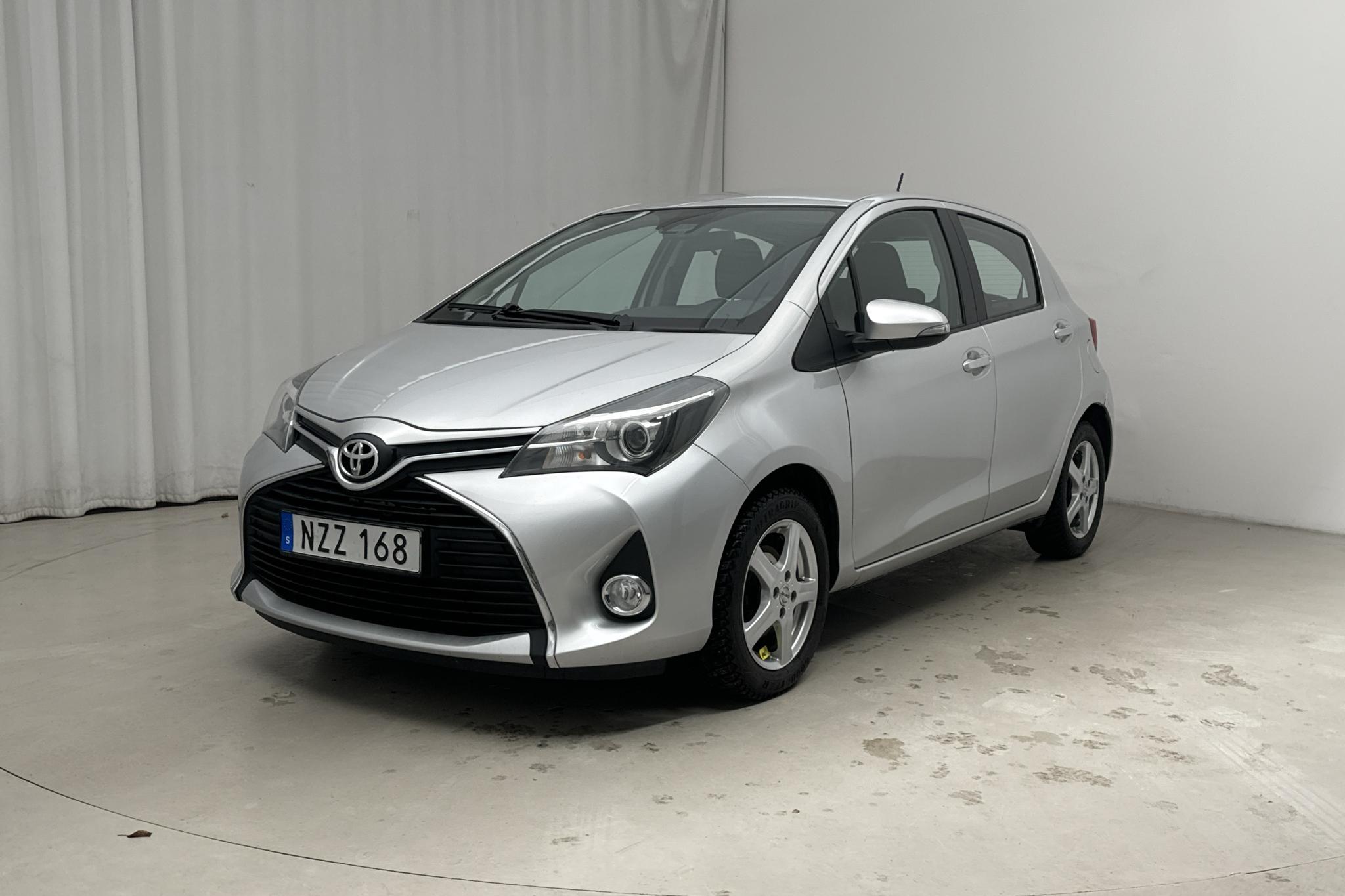 Toyota Yaris 1.33 5dr (100hk) - 115 440 km - Manual - silver - 2016