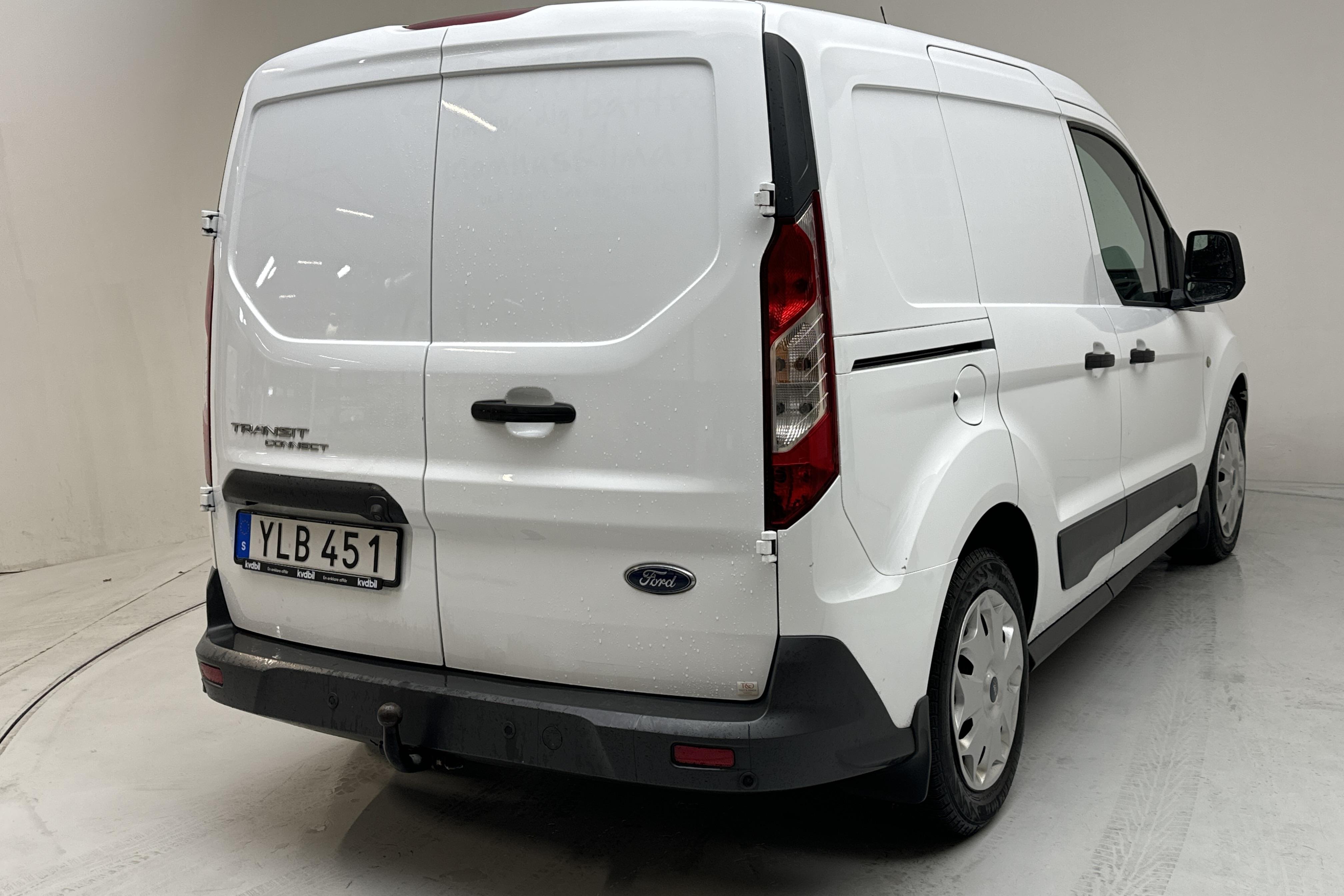 Ford Transit Connect 1.5 TDCi (100hk) - 91 990 km - Käsitsi - valge - 2017