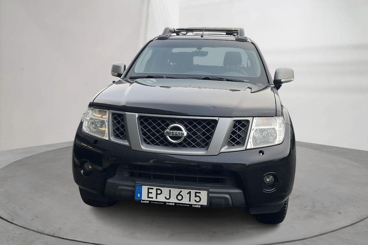 Nissan Navara 2.5 dCi (190hk) - 248 490 km - Automatic - black - 2015