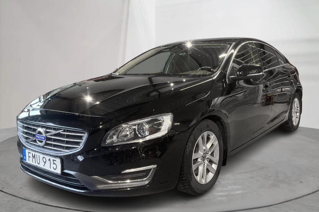 Volvo S60 D5 AWD (215hk) - 13 662 mil - Automat - svart - 2015