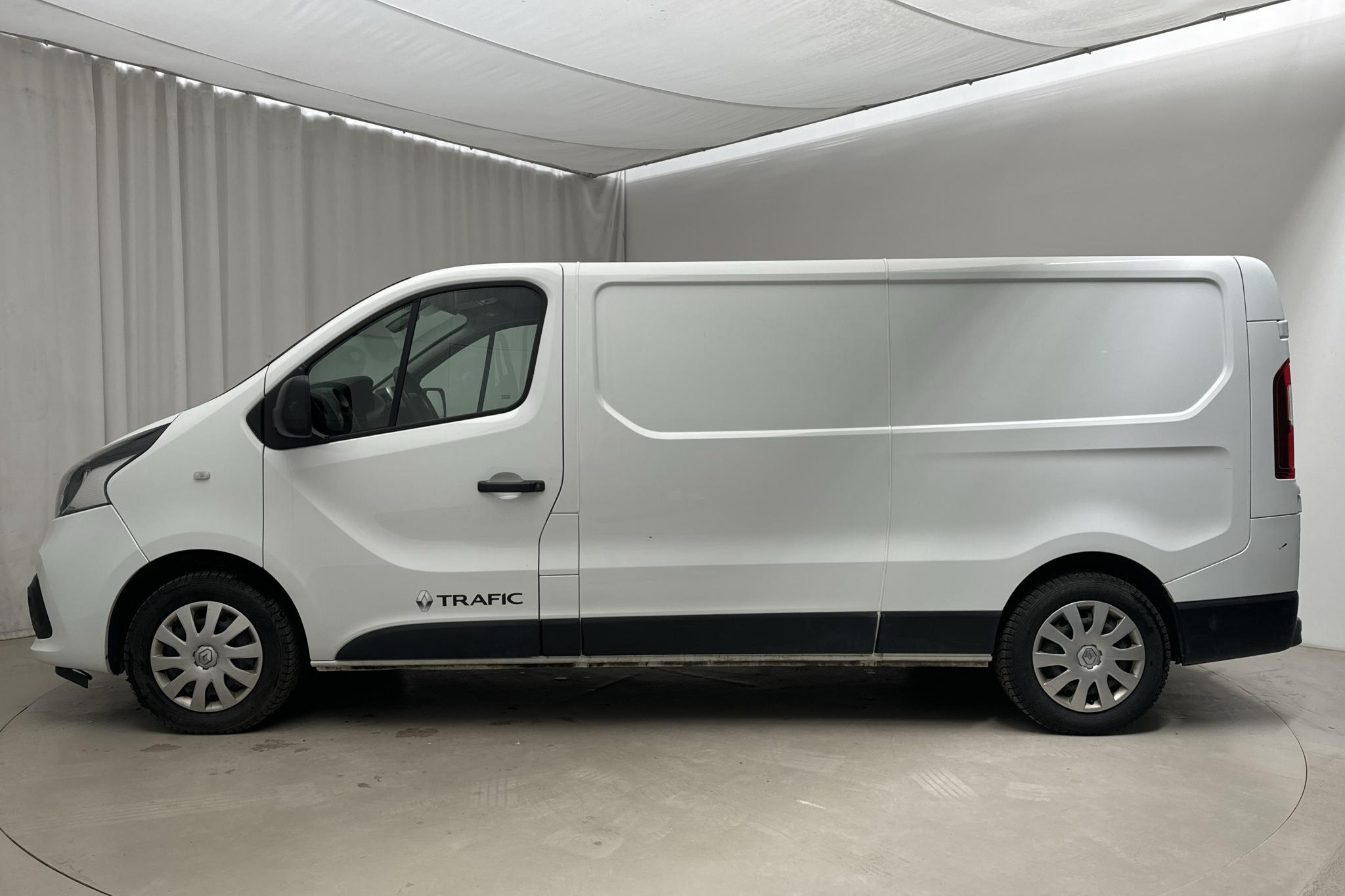 Renault Trafic 1.6 dCi Skåp (125hk) - 131 120 km - Käsitsi - valge - 2018