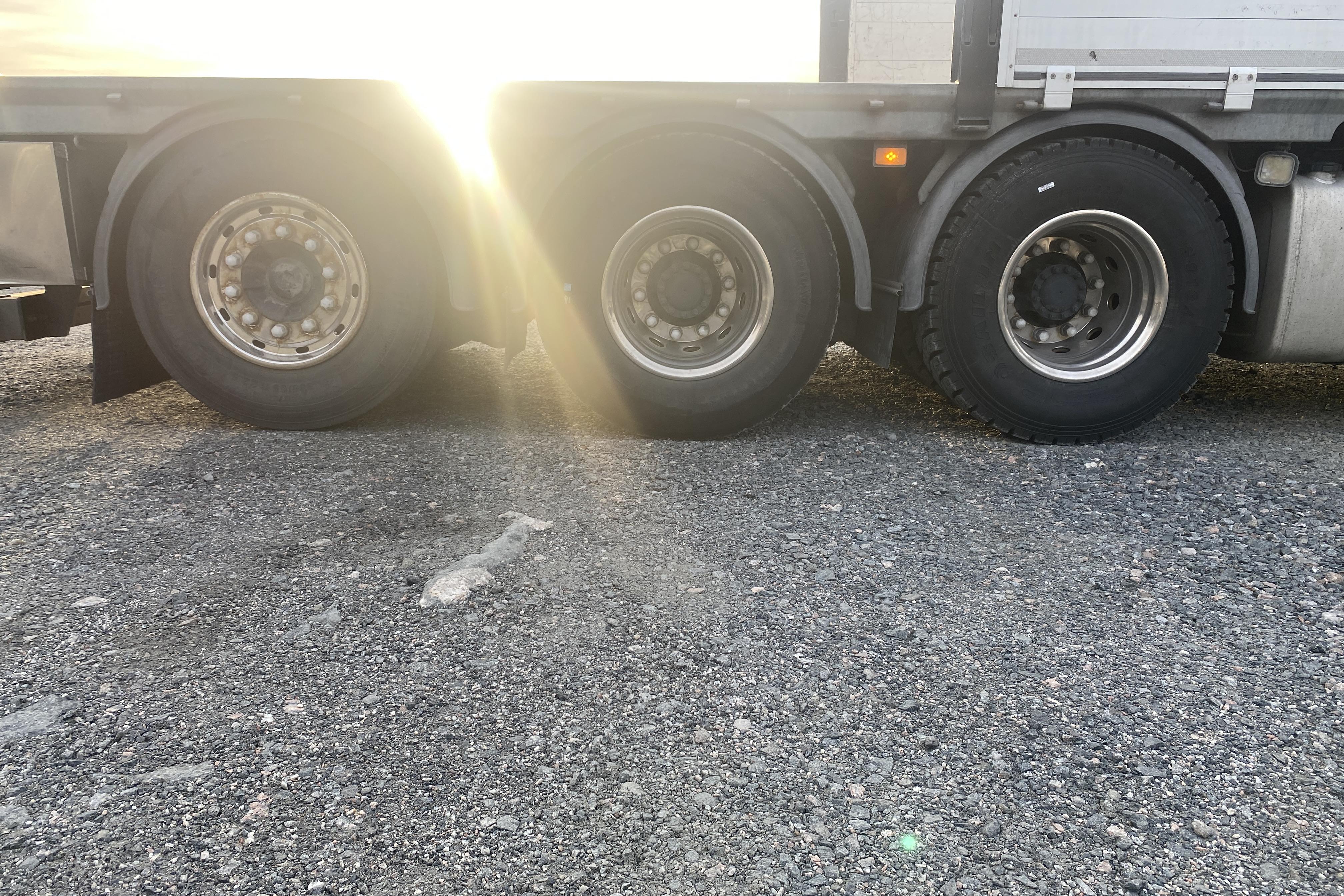 Volvo FMX540 - 376 885 km - Automat - vit - 2016