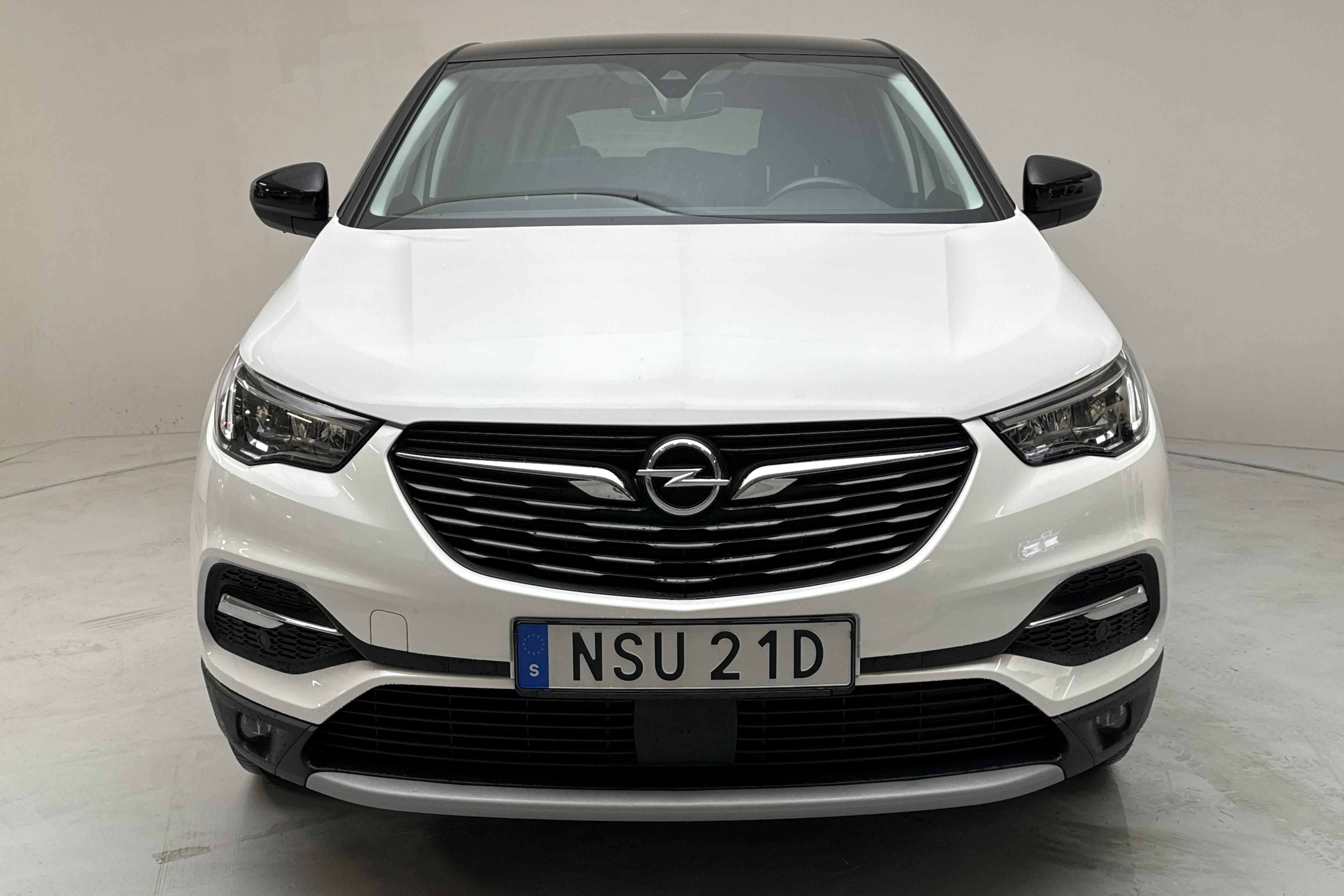 Opel Grandland X 1.6 2WD PHEV (225hk) - 36 870 km - Automaatne - valge - 2021