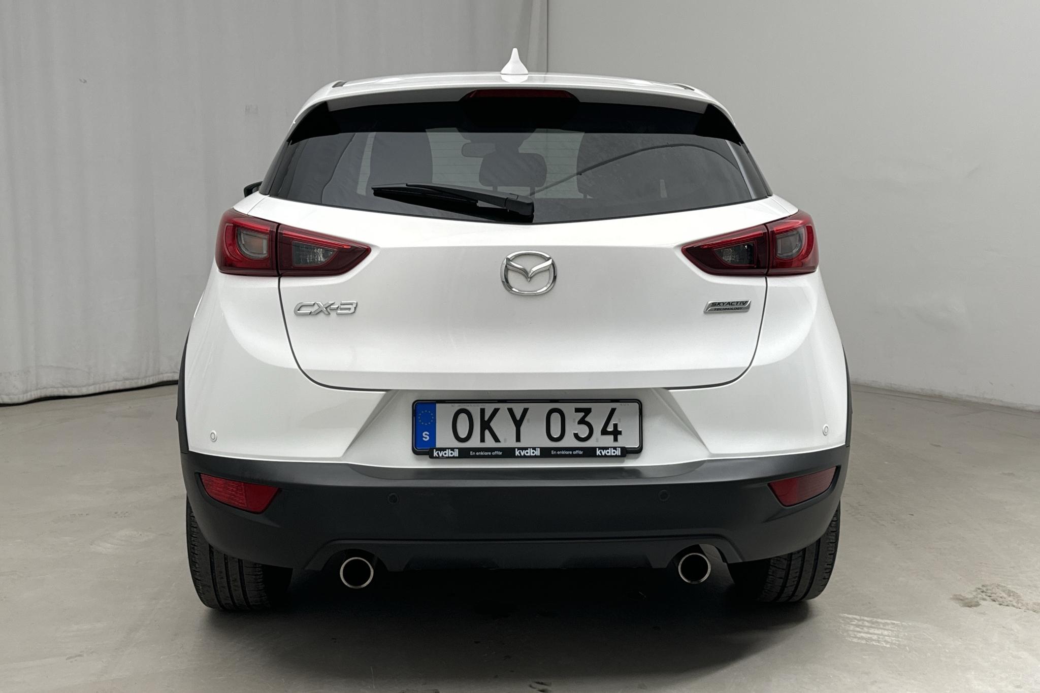 Mazda CX-3 2.0 2WD (120hk) - 8 269 mil - Manuell - vit - 2017