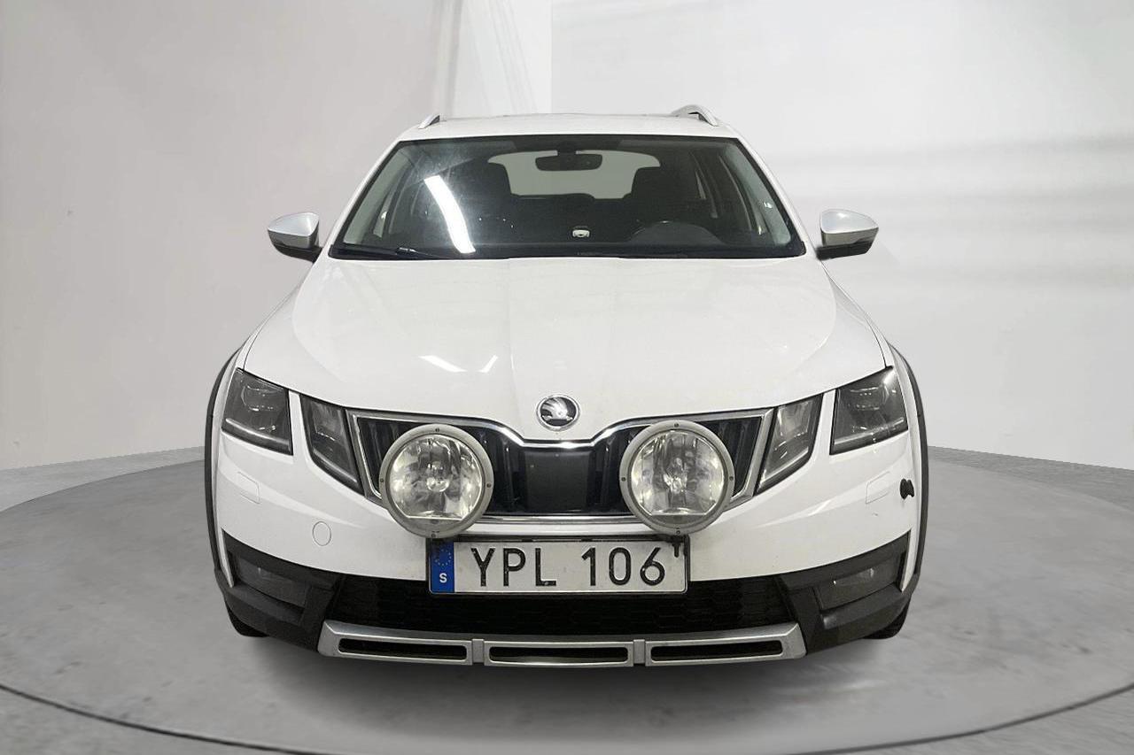 Skoda Octavia Scout II 2.0 TDI 4X4 (150hk) - 141 750 km - Manual - white - 2018