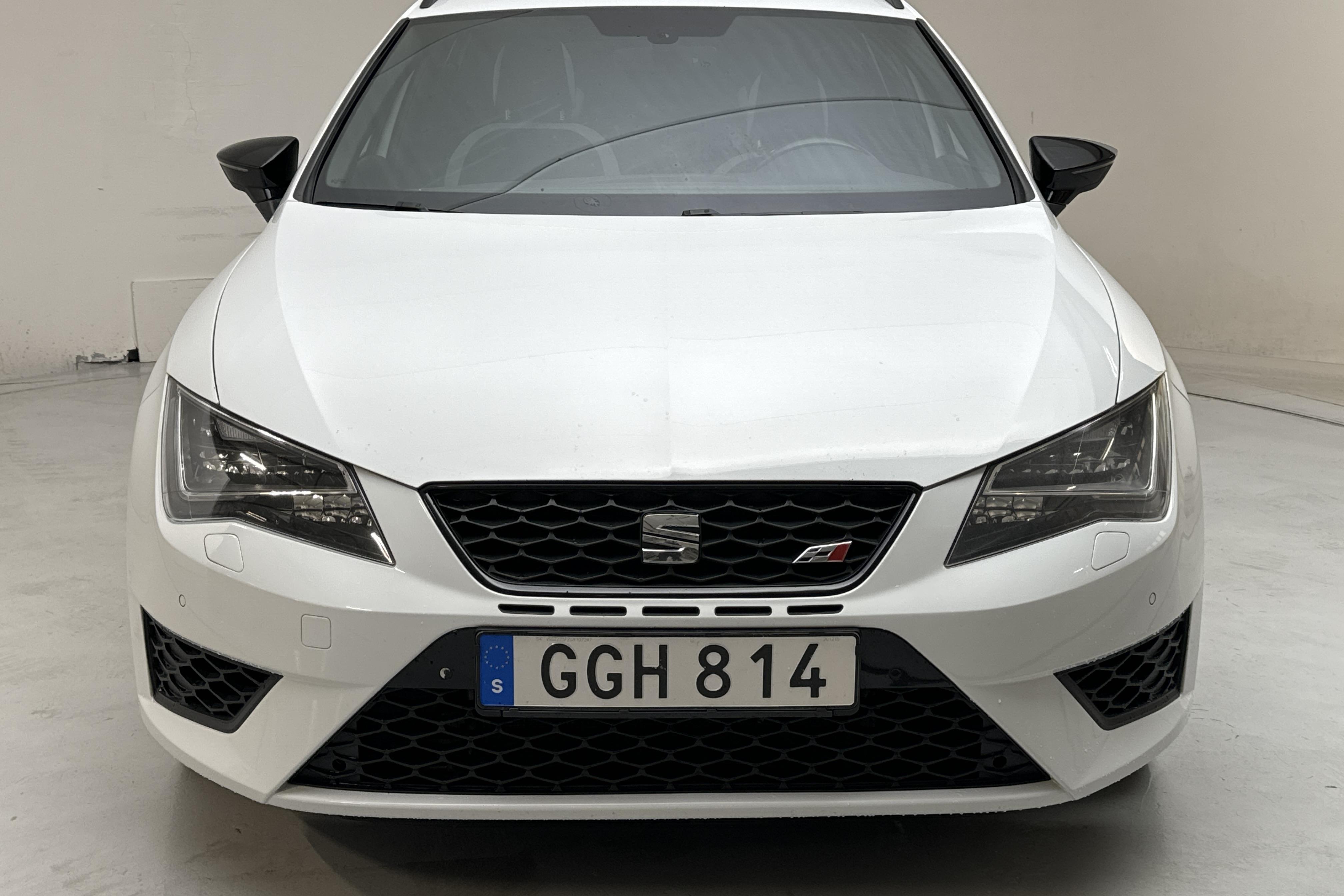 Seat Leon 2.0 TSI Cupra ST (290hk) - 141 240 km - Automatic - white - 2016