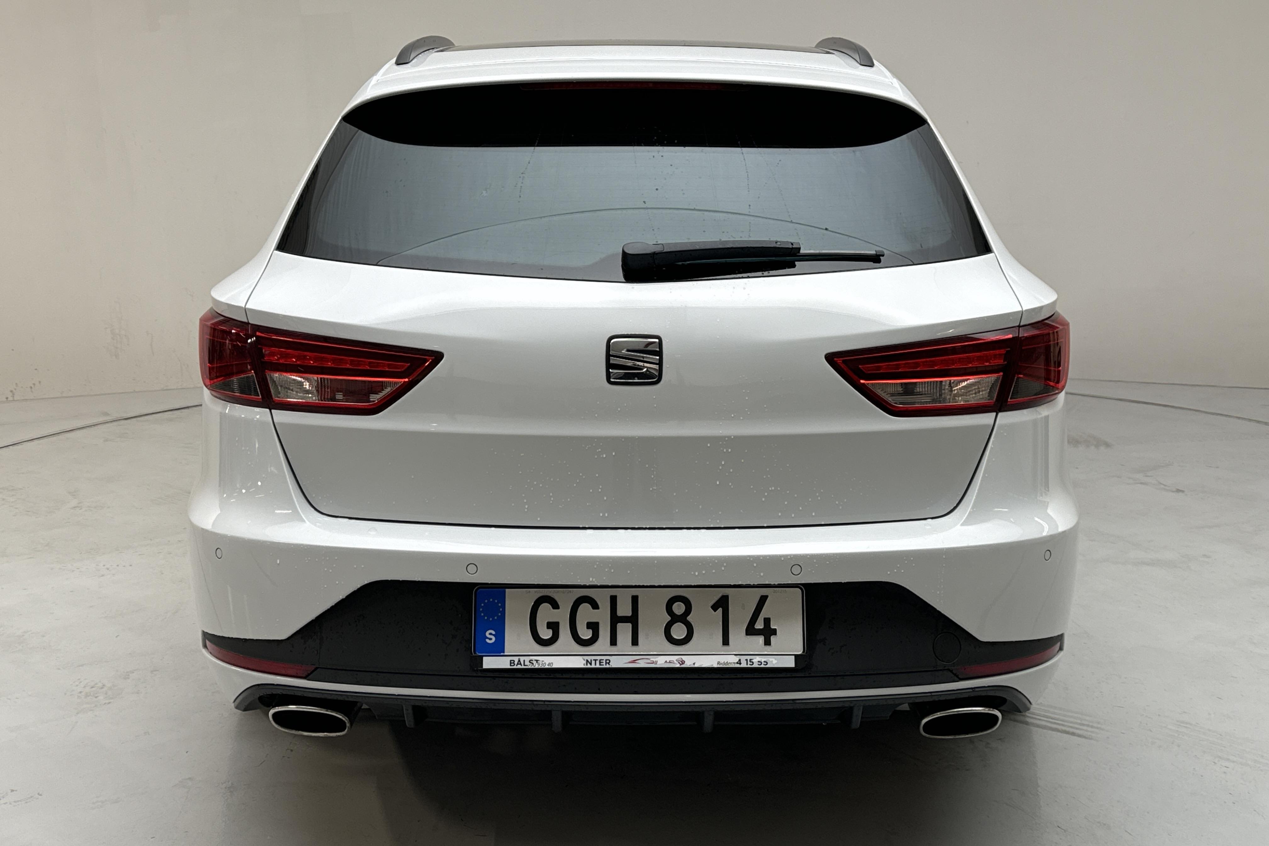 Seat Leon 2.0 TSI Cupra ST (290hk) - 141 240 km - Automatic - white - 2016