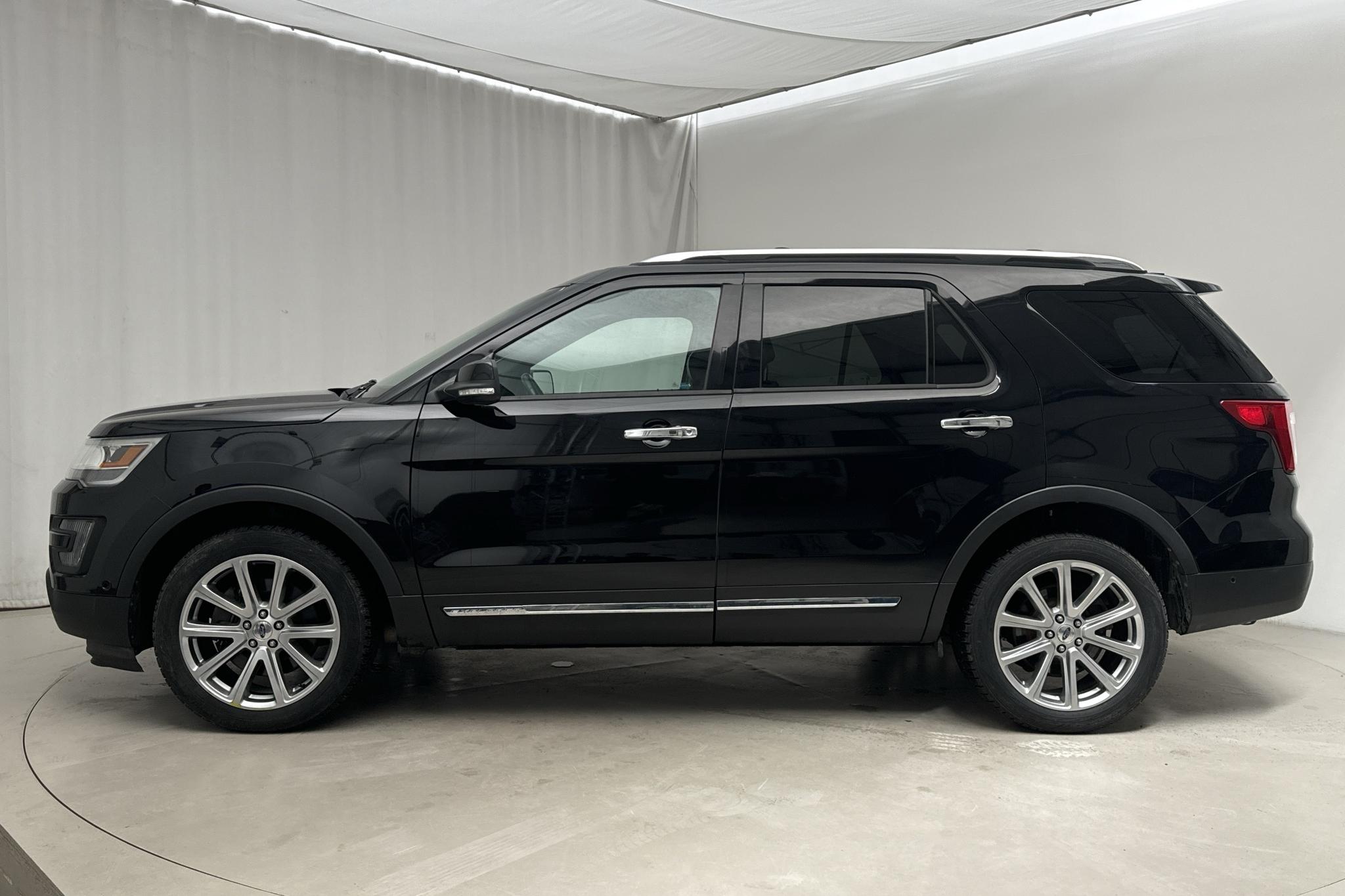 Ford Explorer 3.5 V6 Ti-VCT 4WD (294hk) - 12 170 mil - Automat - svart - 2016