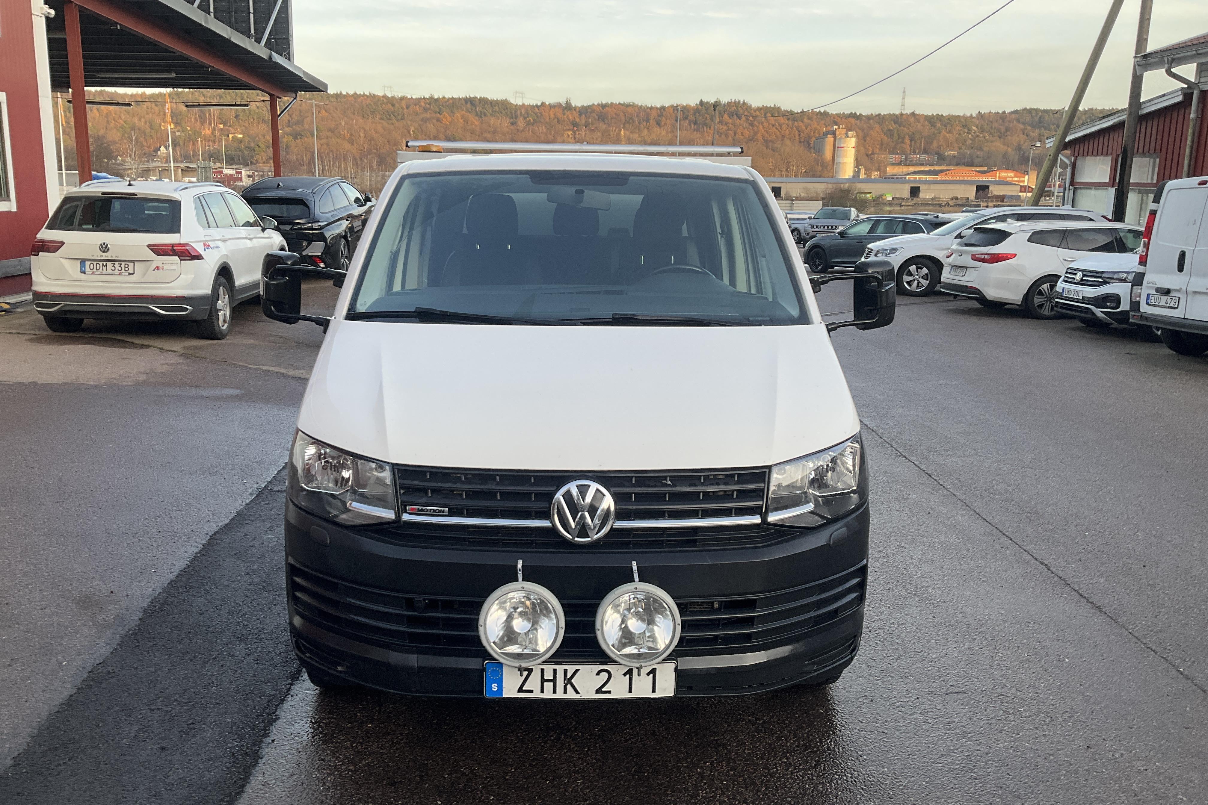 VW Transporter T6 2.0 TDI BMT 4MOTION (150hk) - 7 571 mil - Manuell - vit - 2018